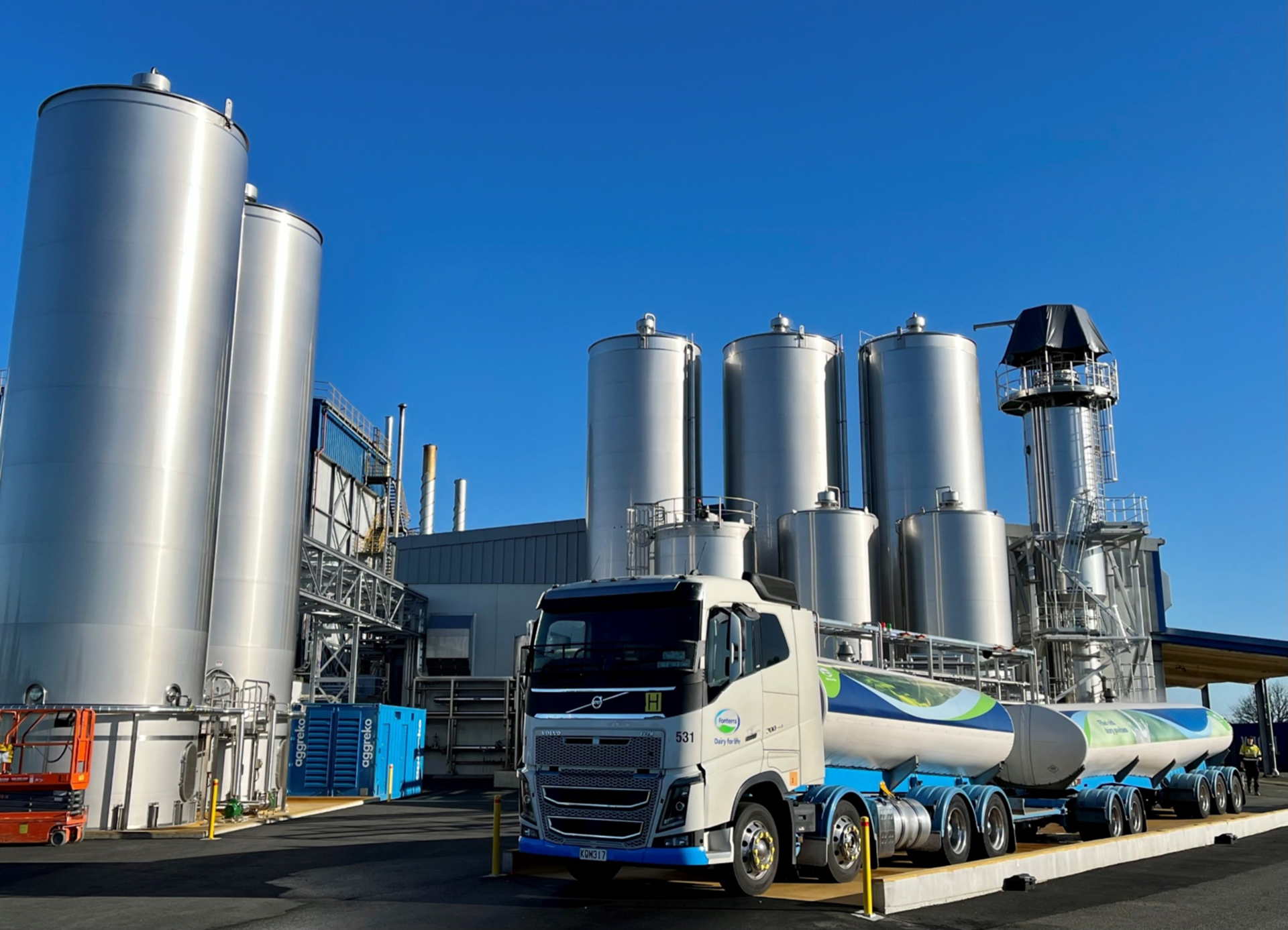 Fonterra Tirau receives big investment to swap from ethanol to lactose  production - NZ Herald