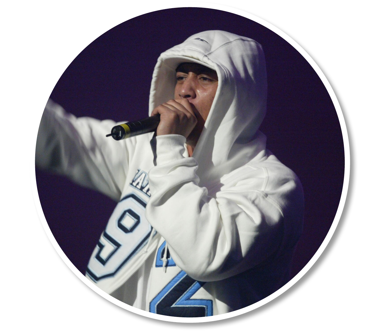 Scribe performs Standup from the album The Crusader at the 2004 New Zealand Music awards. Photo / Glenn Jeffrey