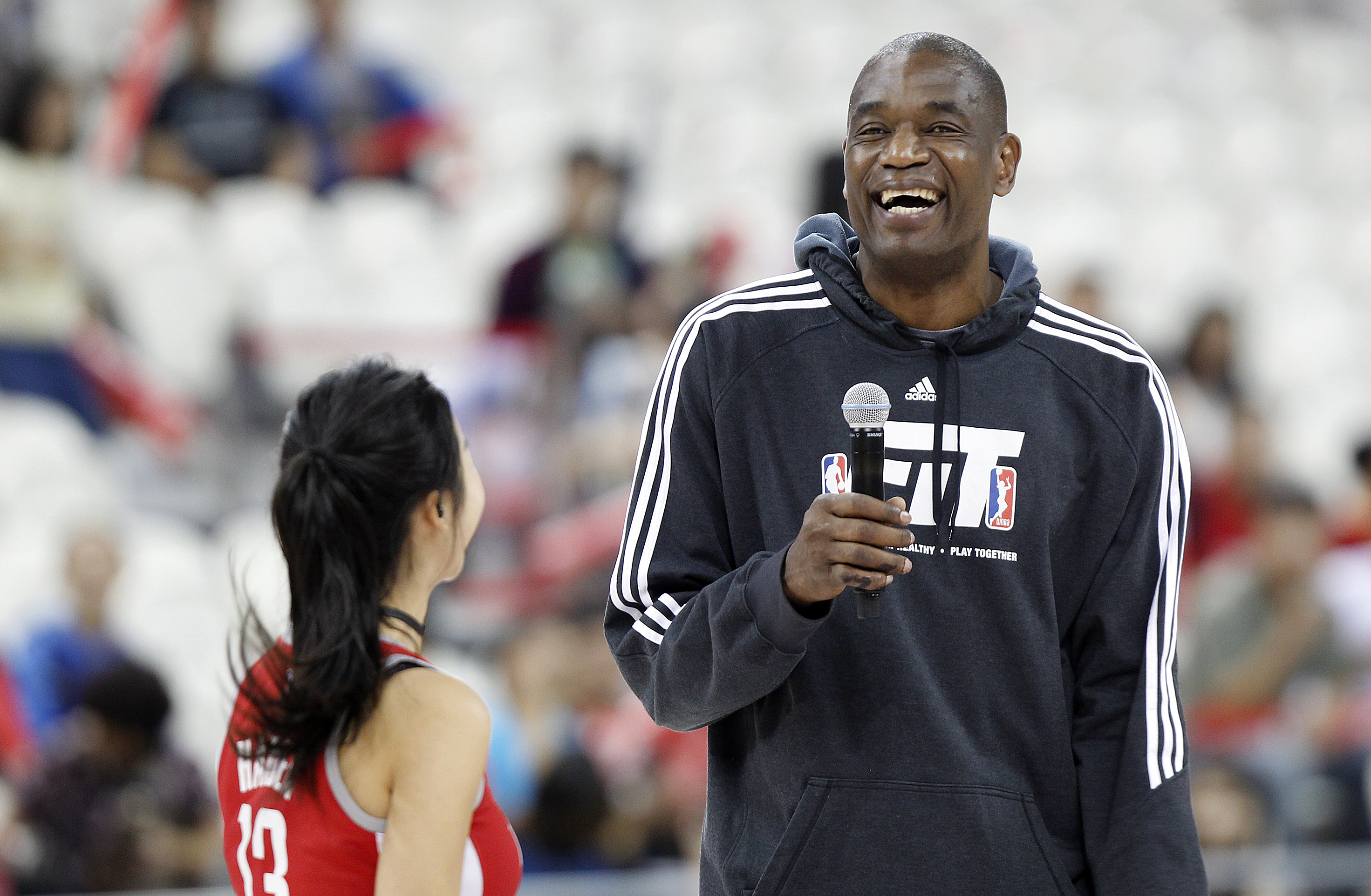 Dikembe Mutombo to have No. 55 jersey retired by Denver Nuggets
