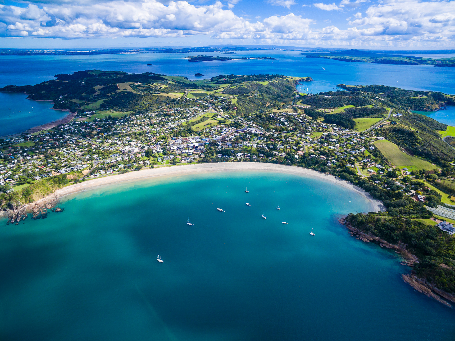 Electric Island Plan To Transform Waiheke Island Into World S First Electric Vehicle Only Revealed Nz Herald