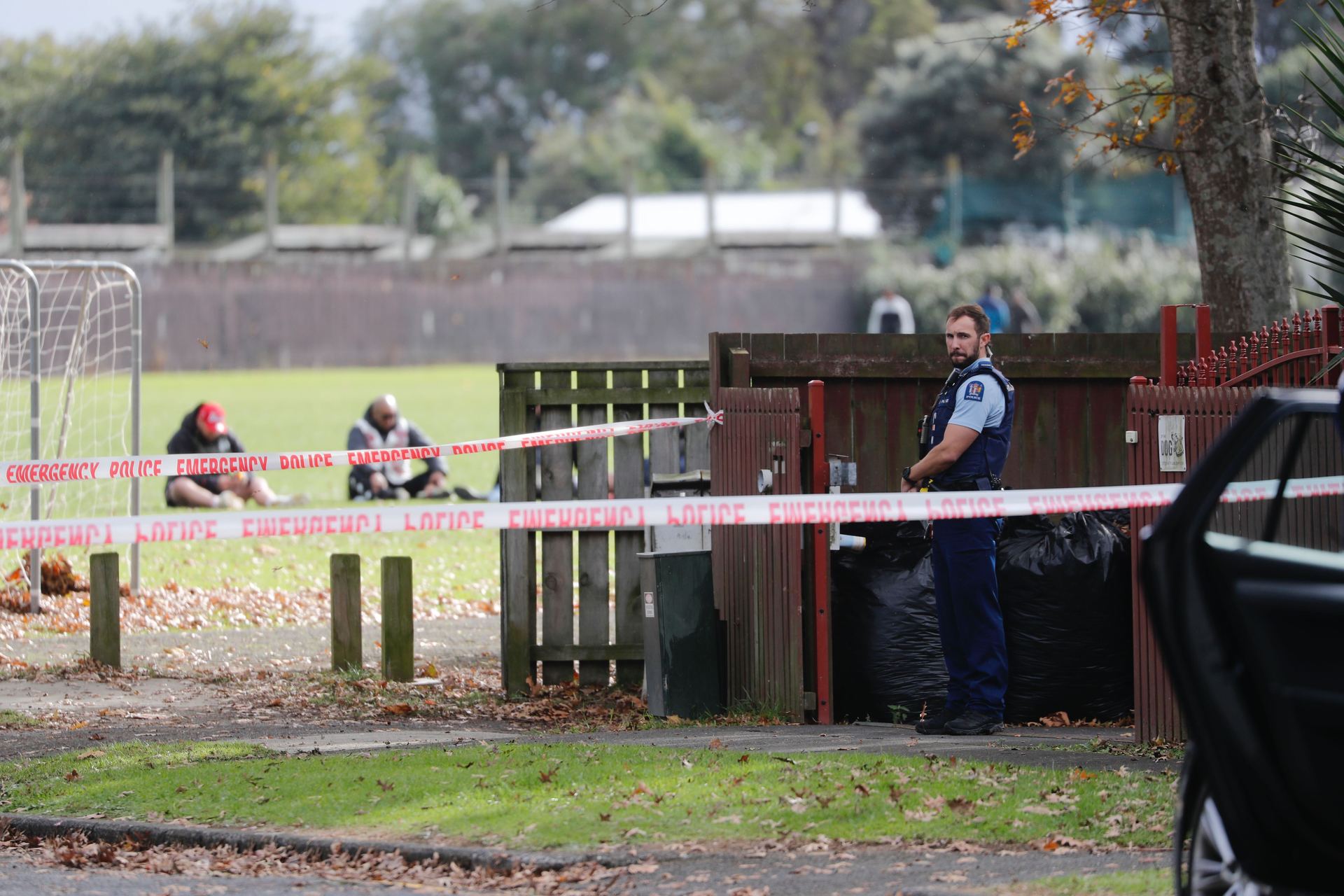 Police cordon off the end of Gibbs Rd in Manurewa. Photo / Dean Purcell