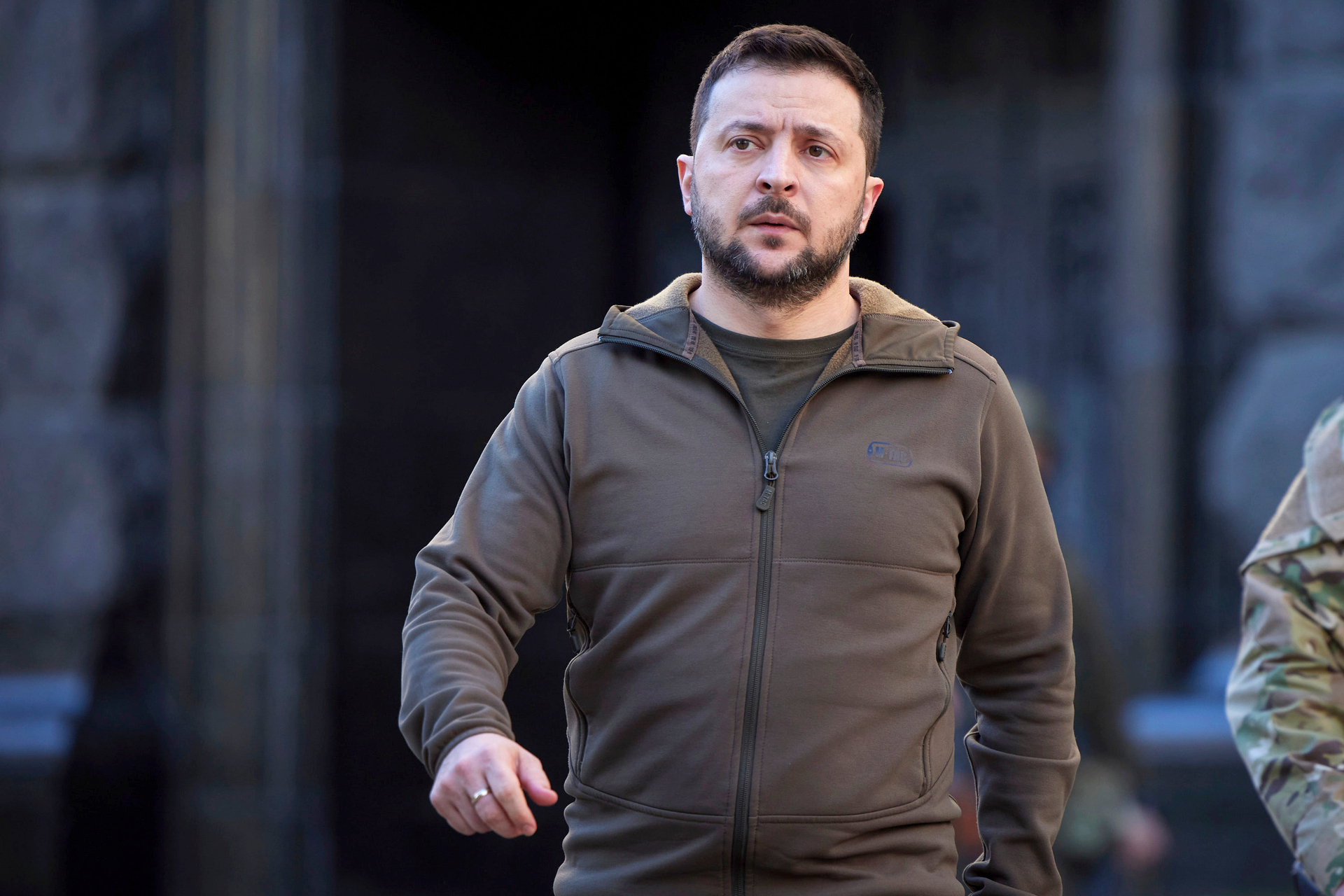 Ukrainian President Volodymyr Zelenskyy arrives for his meeting with US Speaker of the House Nancy Pelosi in Kyiv, in his other signature piece, a M-TAC jacket. Photo / Ukrainian Presidential Press Office