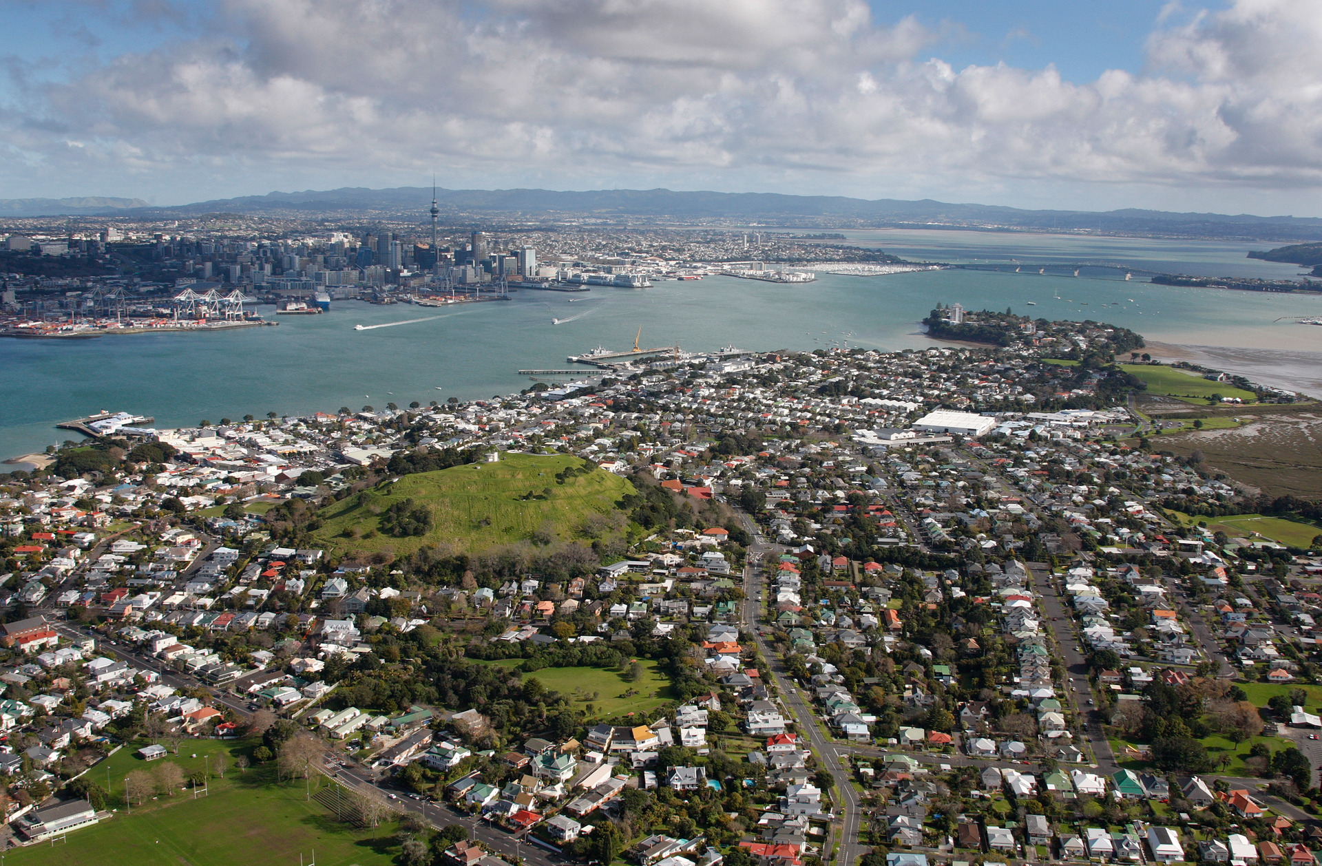 Two-thirds of Airbnb hosts in Auckland have dodged a new bed tax because the council cannot track them down. Photo / File