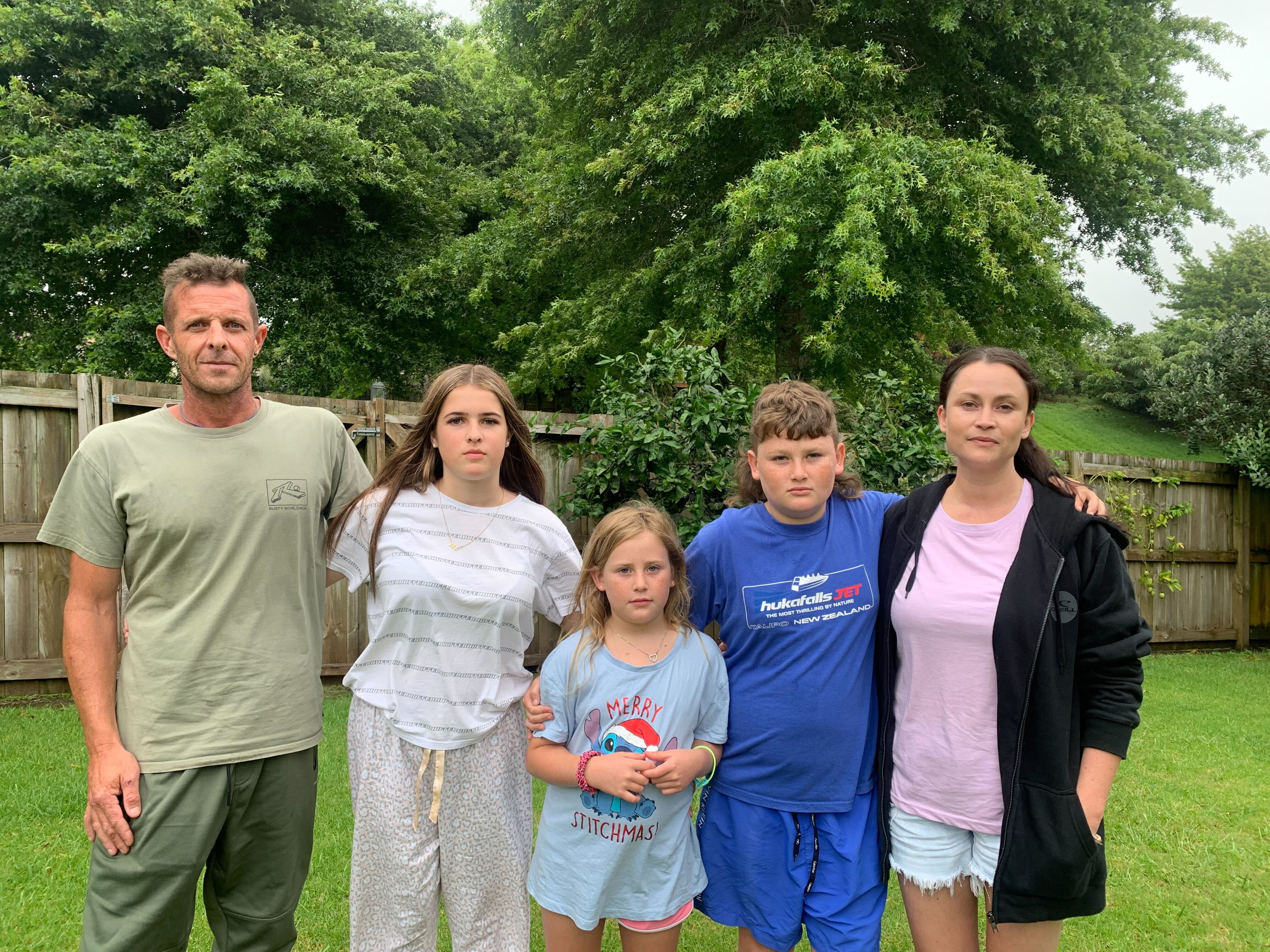 Luke Hanan, Natalie Hanan, 14, Bailie Kaye, 9, Blake Kaye, 12, and Teressa Hodgson. Photo / Megan Wilson