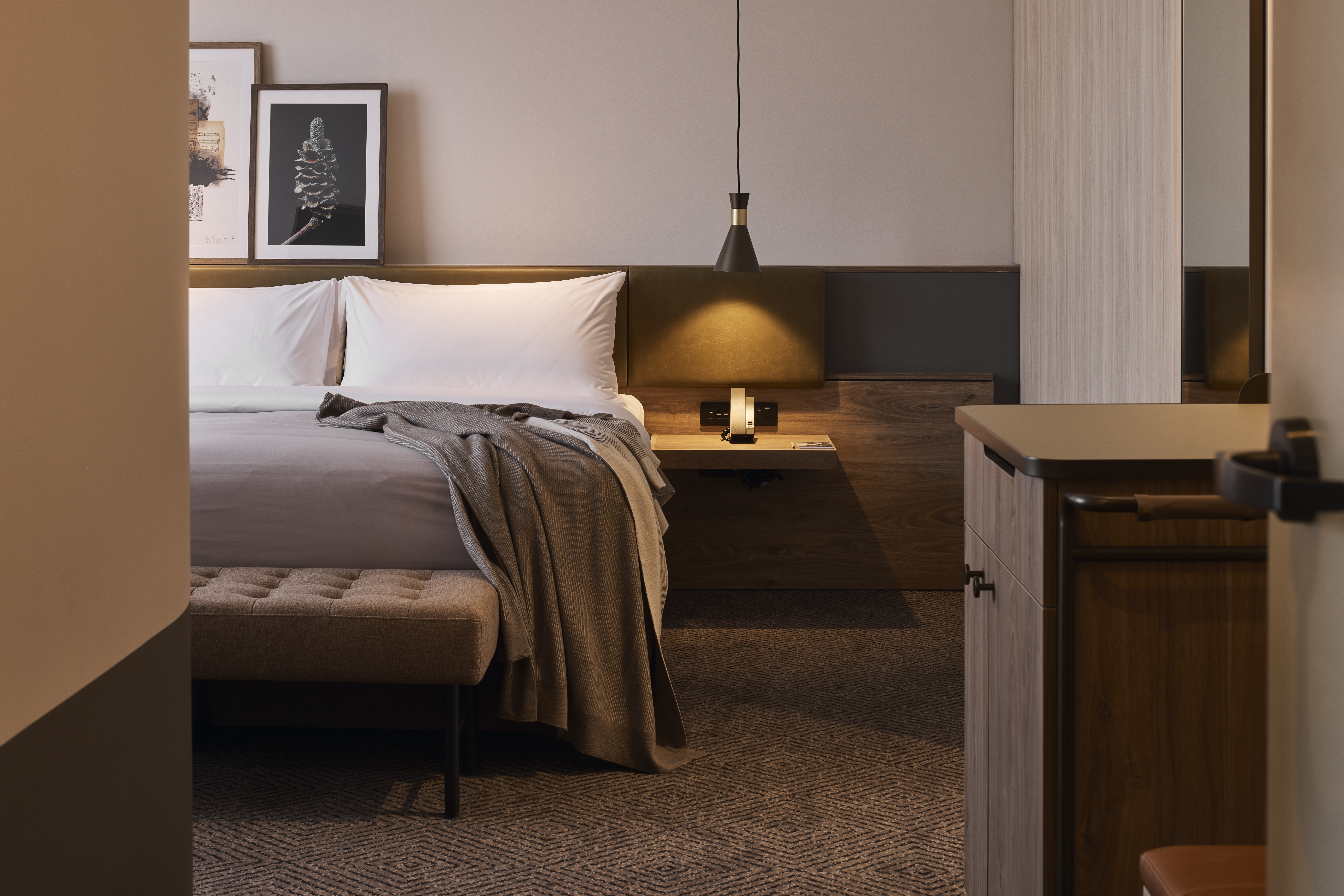 Rydges’ corner King room.