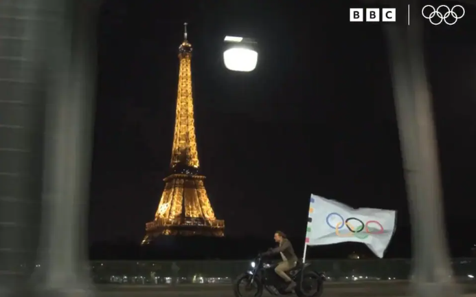 Cruise sped through Paris in a pre-recorded video. Photo / BBC Sport