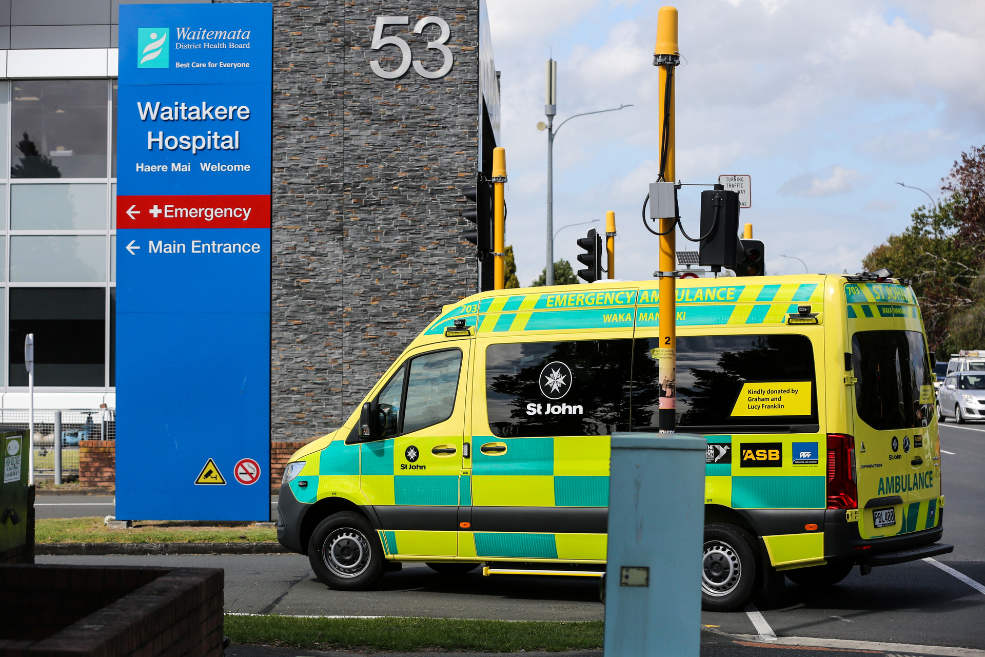 The entrance to Waitakere Hospital in West Auckland. Photo / Sylvie Whinray, File