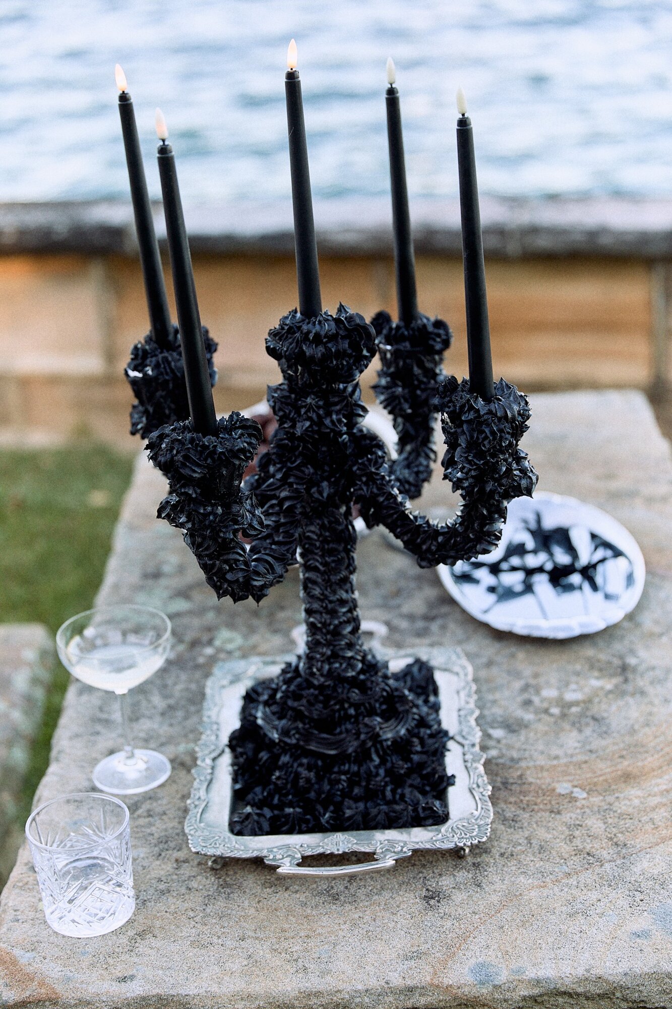 Gothic embellishments enhanced the mansion's setting. 