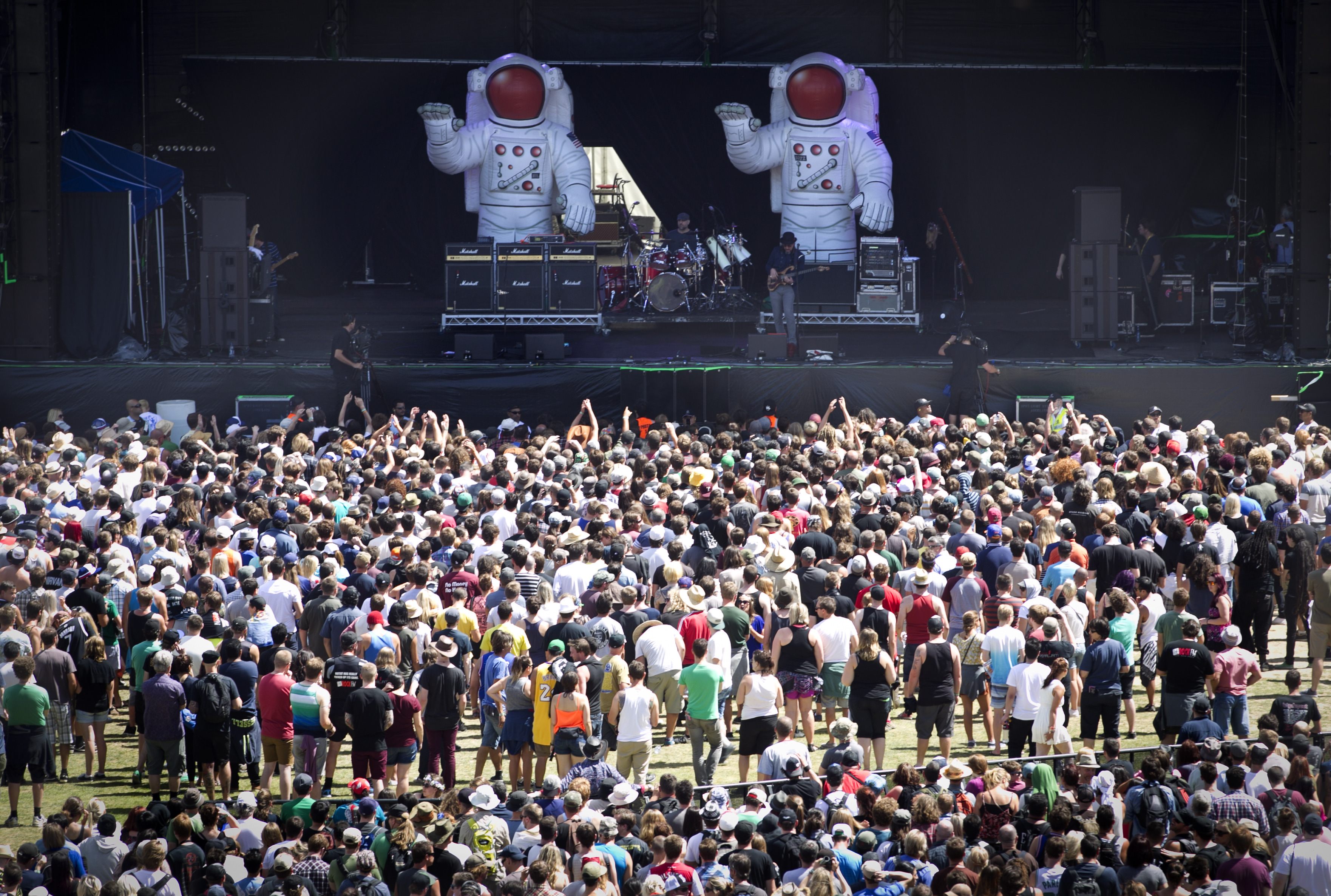 Crowds dance to Primus at the Big Day Out. Photo / Natalie Slade