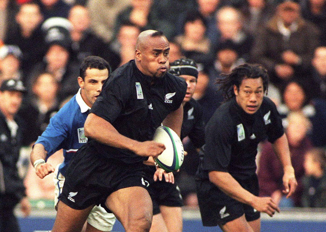 Jonah Lomu on the charge against France at the 1999 Rugby World Cup. Photo / Getty Images