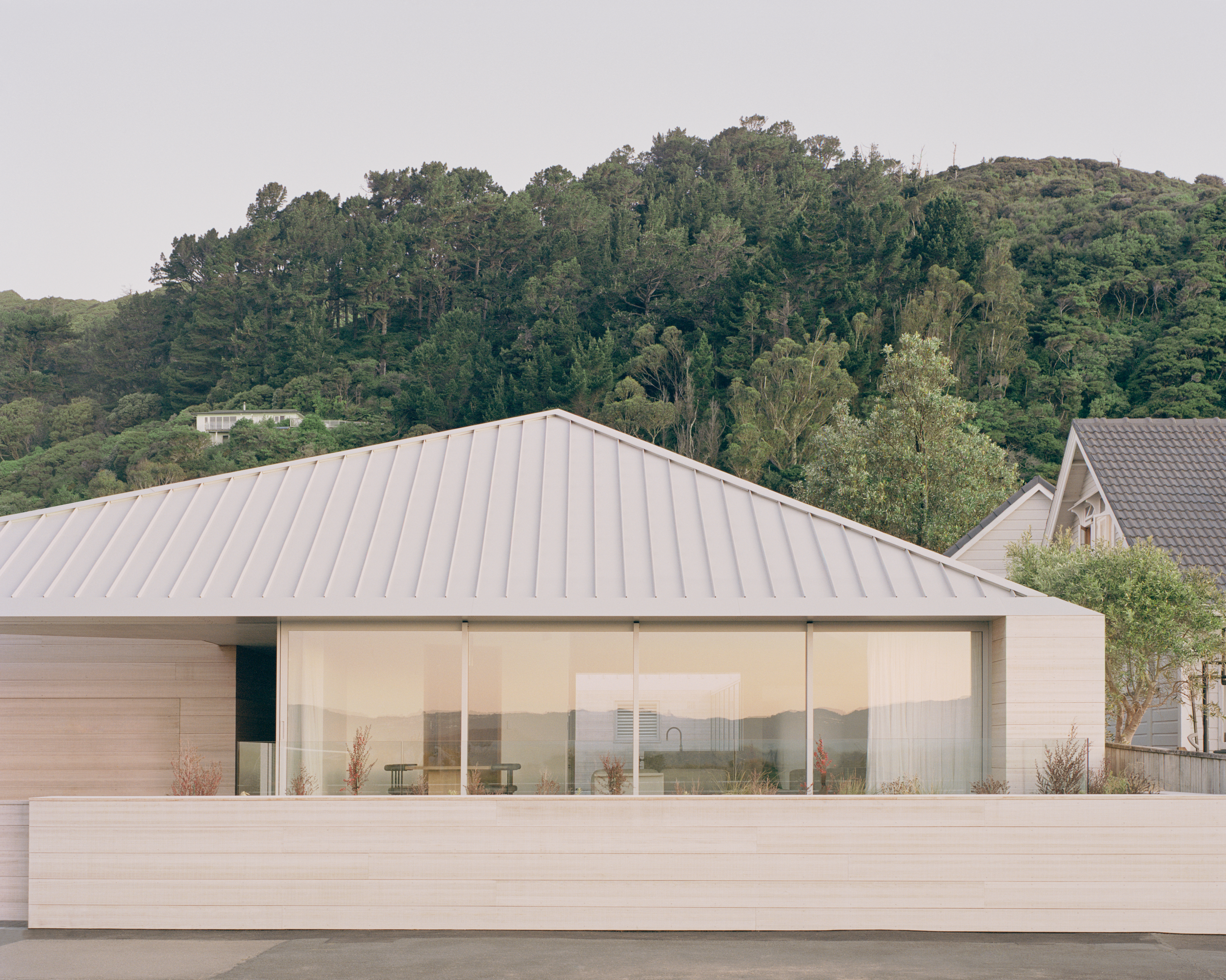 RK Residence in Wellington by Seear-Budd Ross. Photo / Photo Rory Gardiner