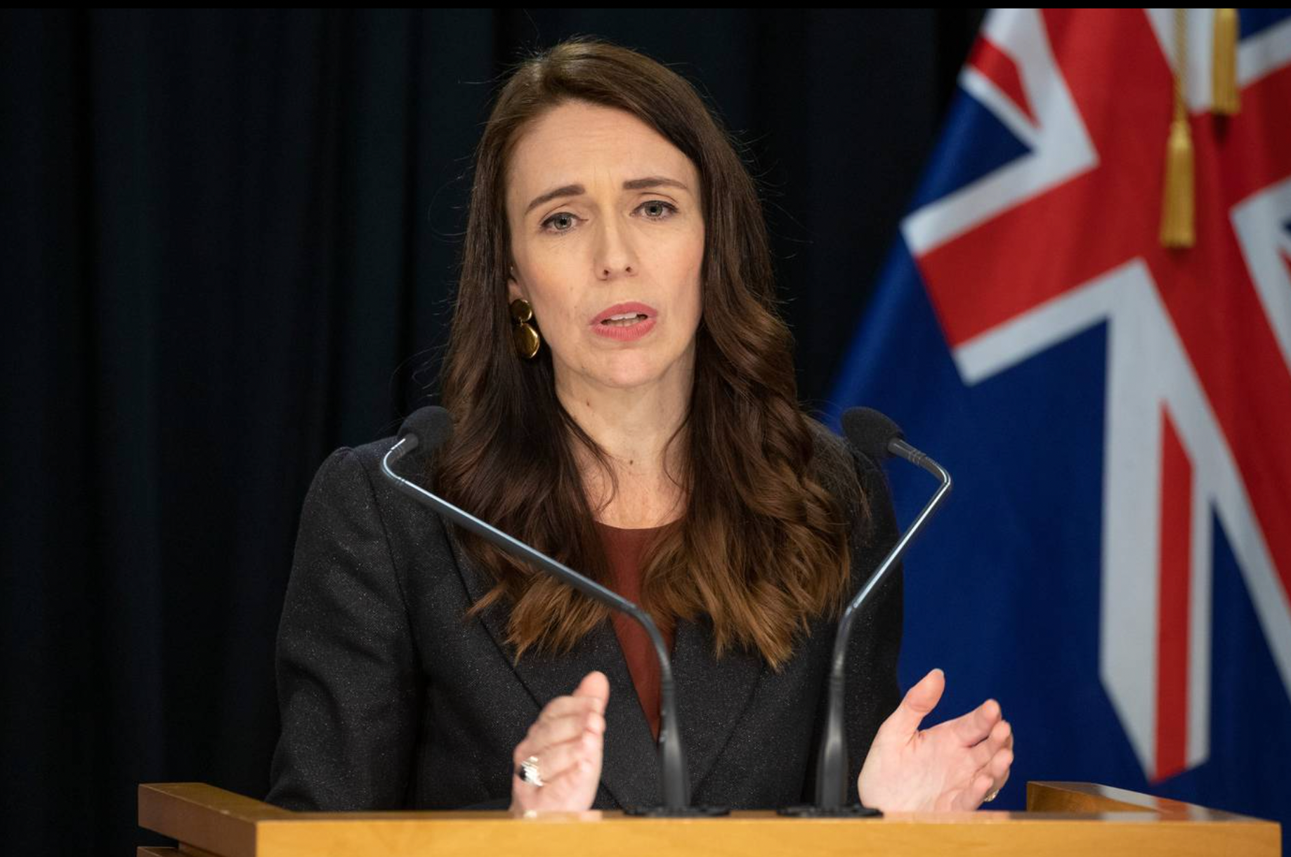 PM Jacinda Ardern will either announce a deal for more and quick vaccine supply from other countries, or announce how demand will be dampened by the end of next week. Photo / Mark Mitchell