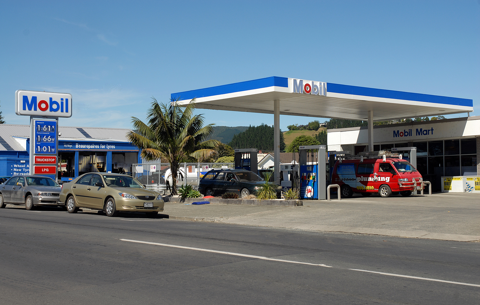 Kaitaia's Mobil service station has gone from being the first petrol outlet motorists see as they arrive in Kaitaia to the last. Photo / Clive Crombie