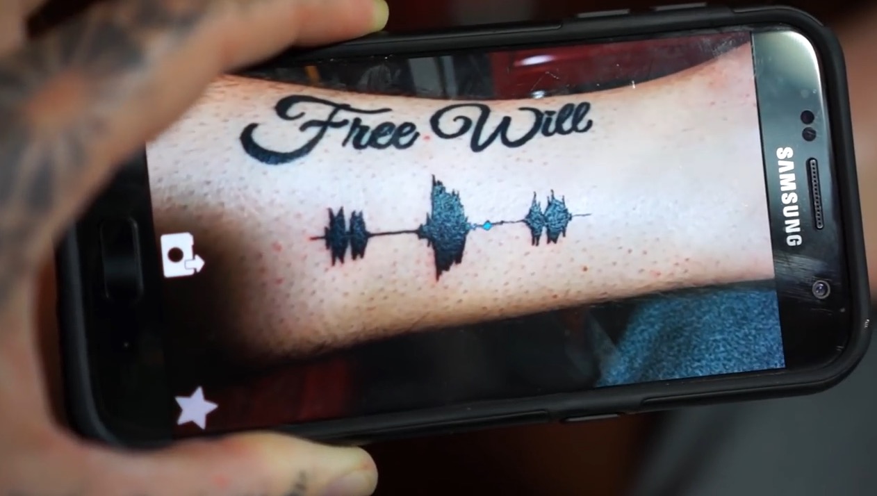 Soundwave tattoo Baci the dog sings a song on a tattoo | Sound wave tattoo,  Music tattoos, Waves tattoo
