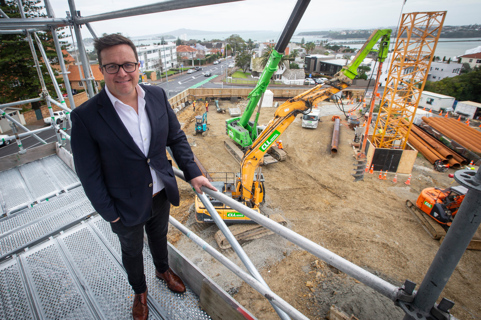 Martin Cooper on the scaffolding overlooking the Parnell site. Photo / Jason Oxenham