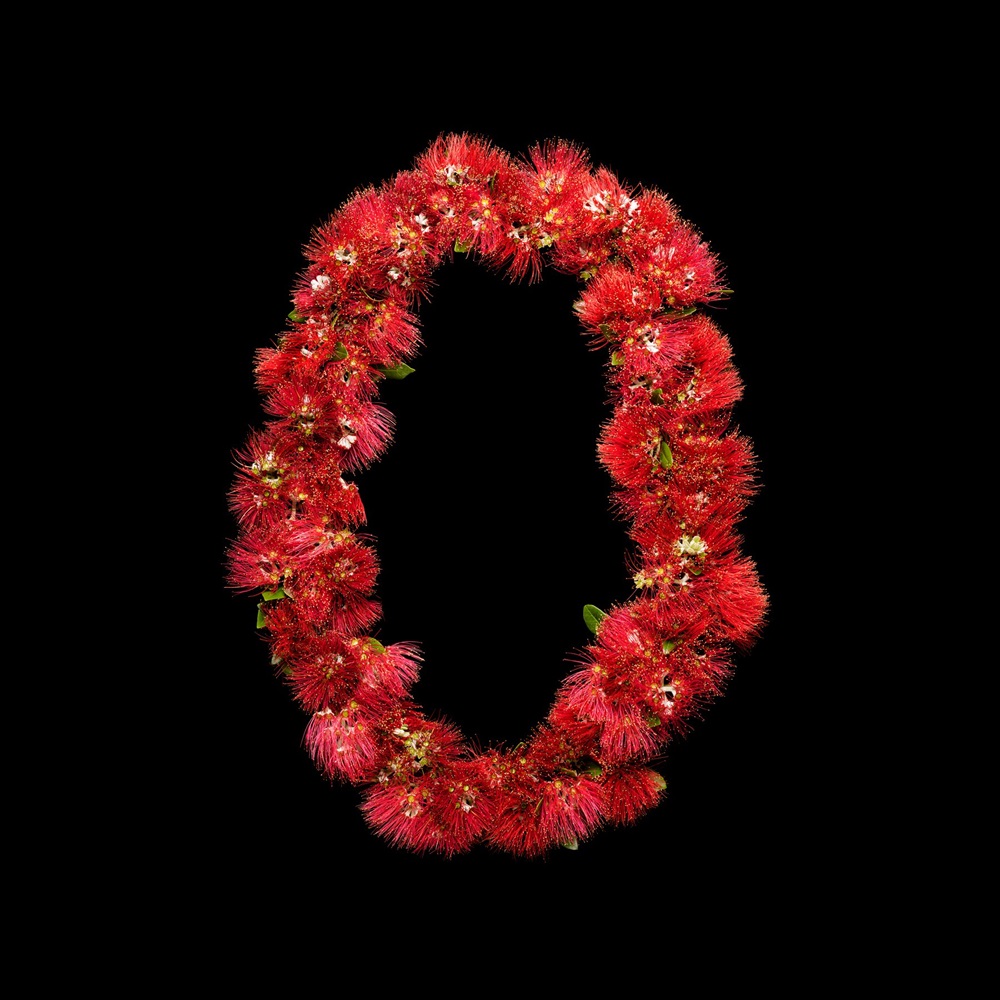 Aotea’ula Fo (Pōhutukawa / Harakeke), 2021/2022 by Yuki Kihara. Courtesy of Yuki Kihara and Milford Galleries Dunedin.