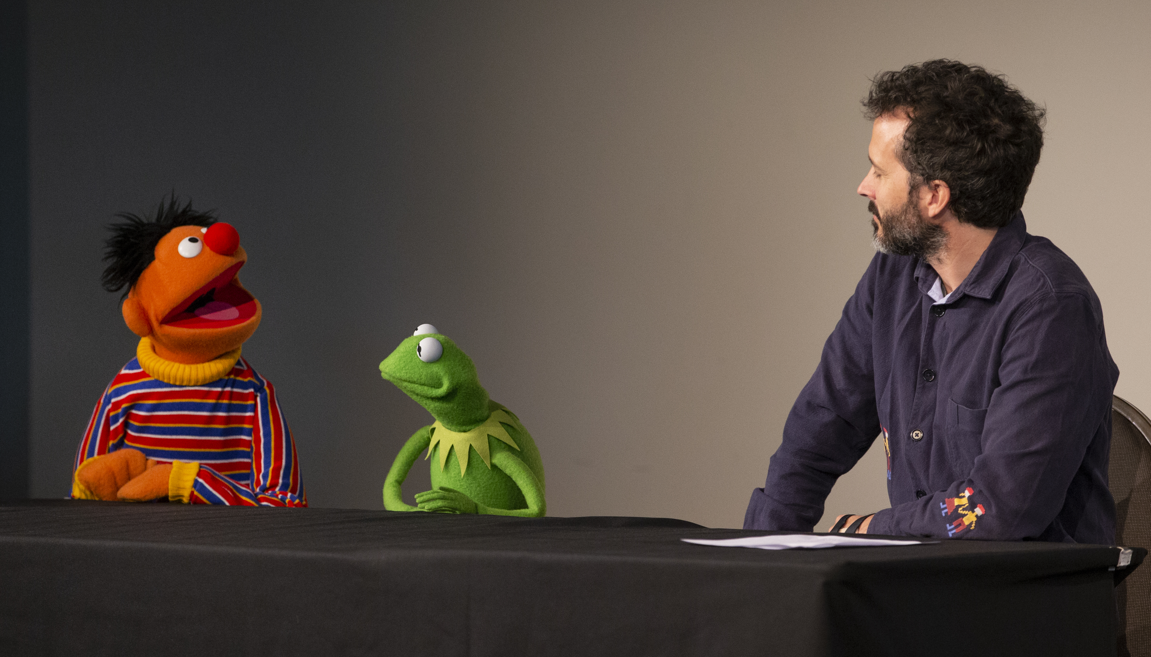 Miss Piggy Dishes on Muppets Movie, Kermit, Ernie and Bert Rumors