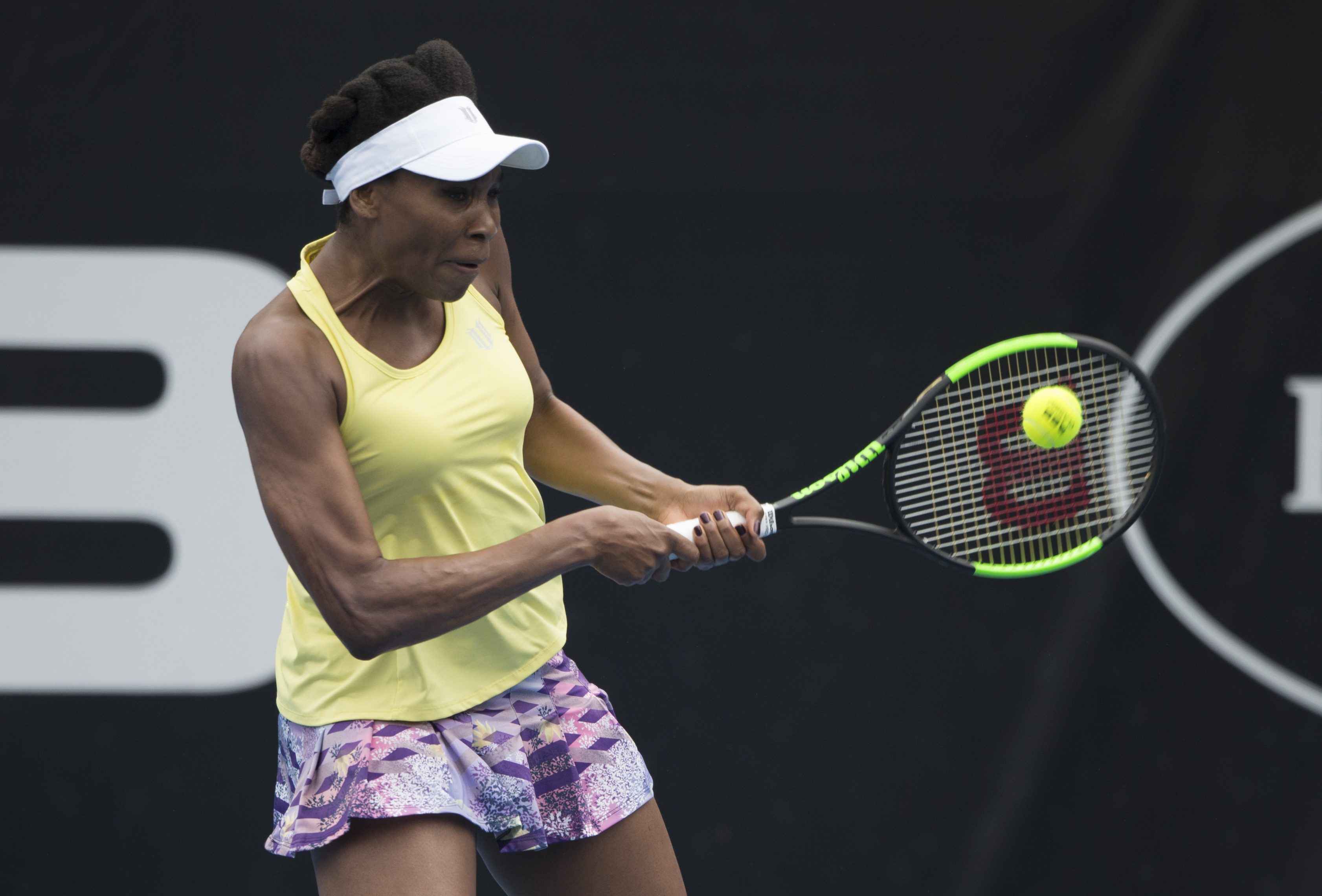 Venus Williams warms up for Australian Open by winning the ASB