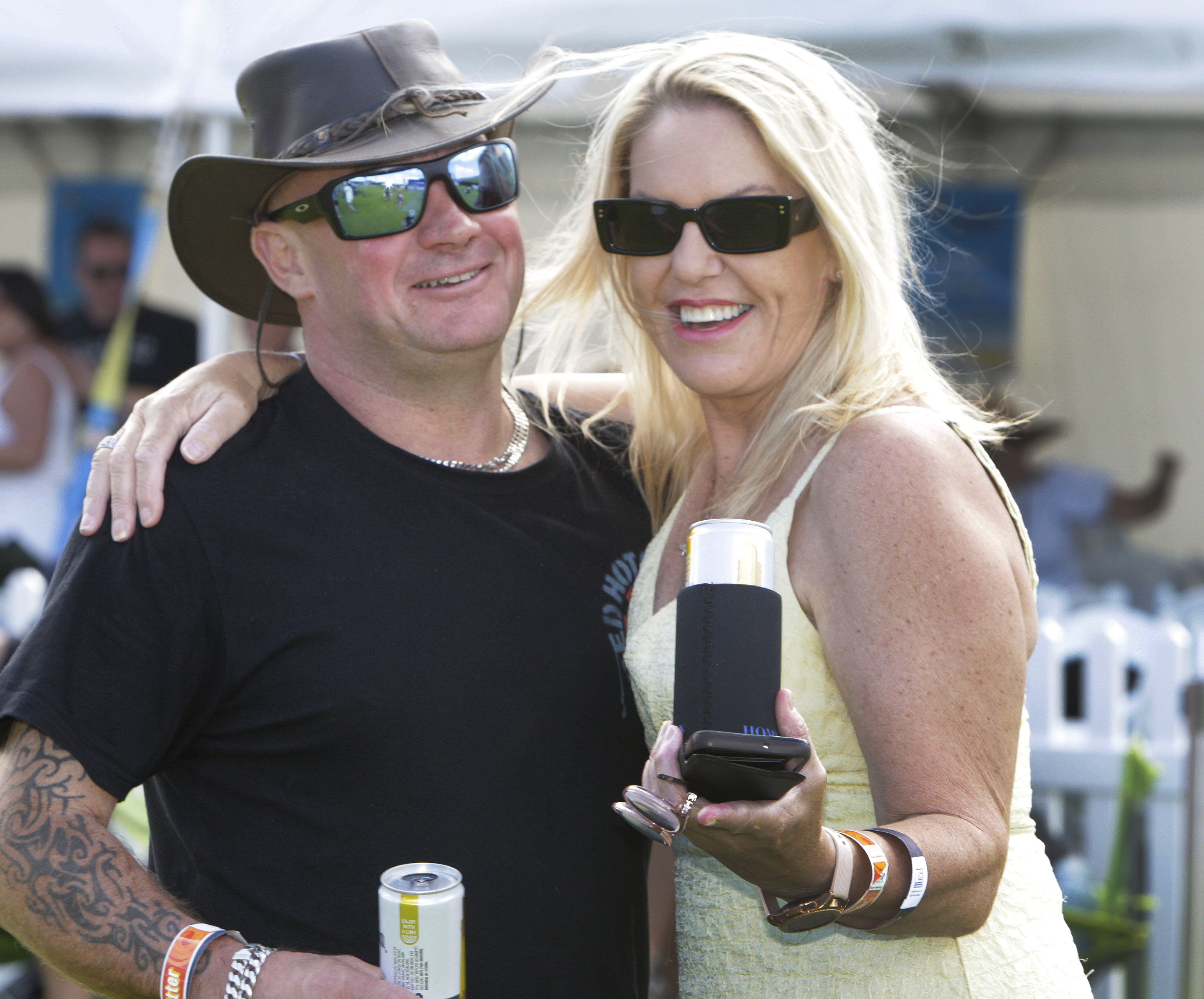 Old friends Steve McFarlane from Whangārei and Kirsty Bride from Perth catch up at the festival. Photo / Tania Whyte