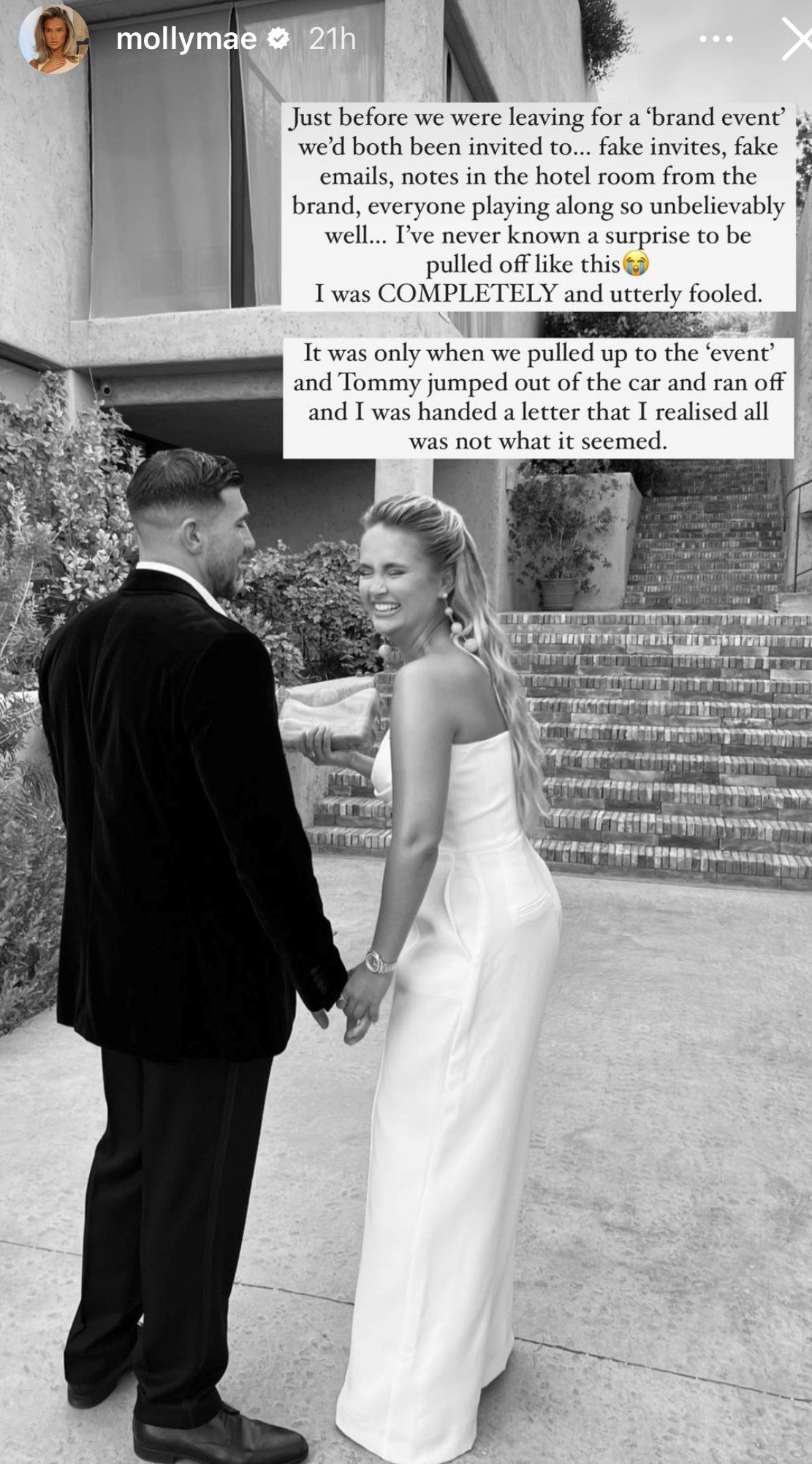 Love Island stars Tommy Fury and Molly-Mae Hague announce their engagement on Instagram. Photo / Instagram