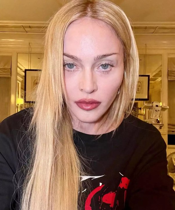 Madonna has shared a photo with fans since getting out of hospital. Photo / Instagram