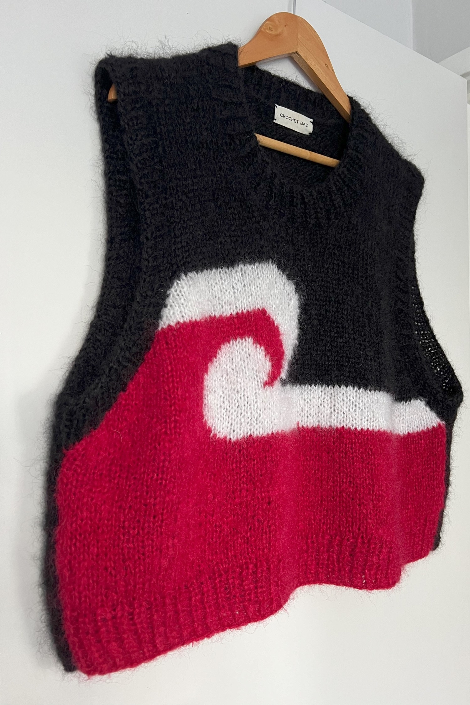 A Tino Rangatiratanga vest by Crochet Bae.