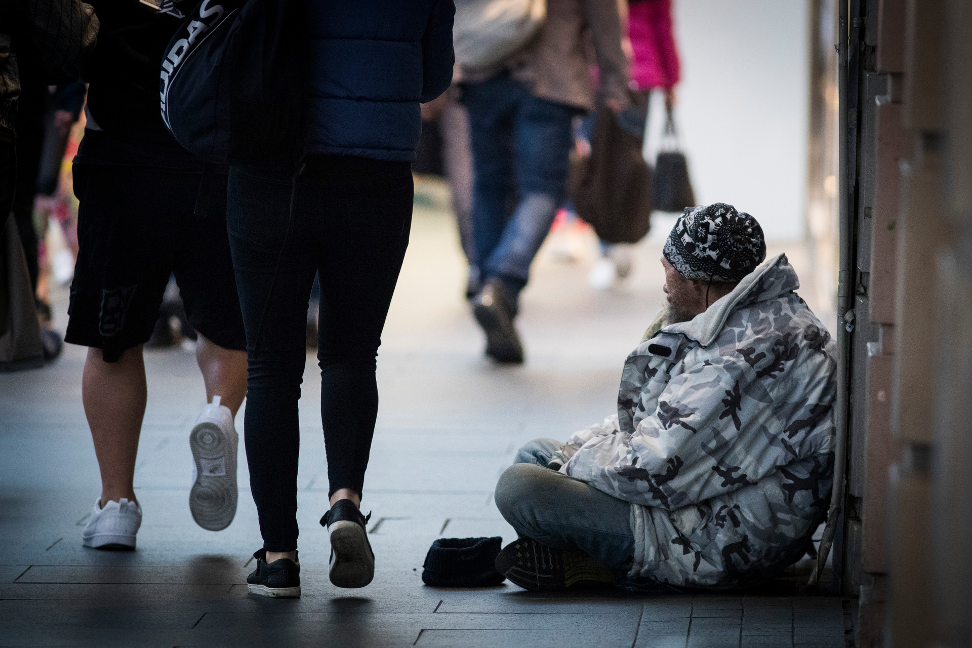 The rise in the visible homeless population of Queen St has led to unease among the public. Photo / Jason Oxenham