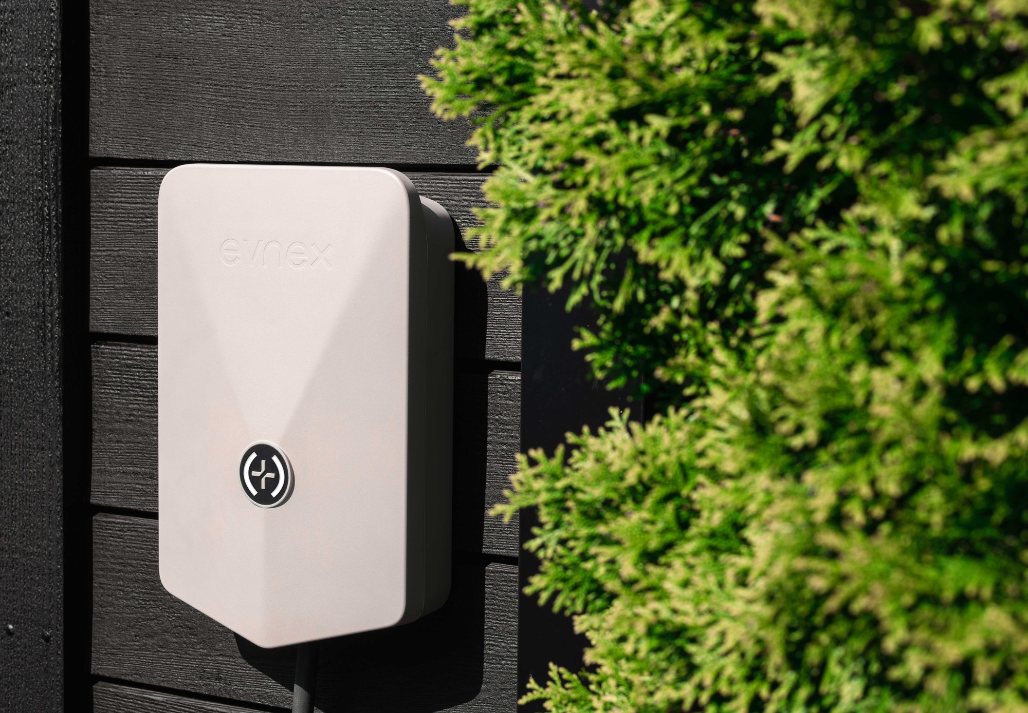 The Evnex E2 Core ($999) and E2 Plus ($1299) share the same exterior design. The Plus adds a sim card, more colour options and support for Tesla charge port and Tesla state-of-charge integration.