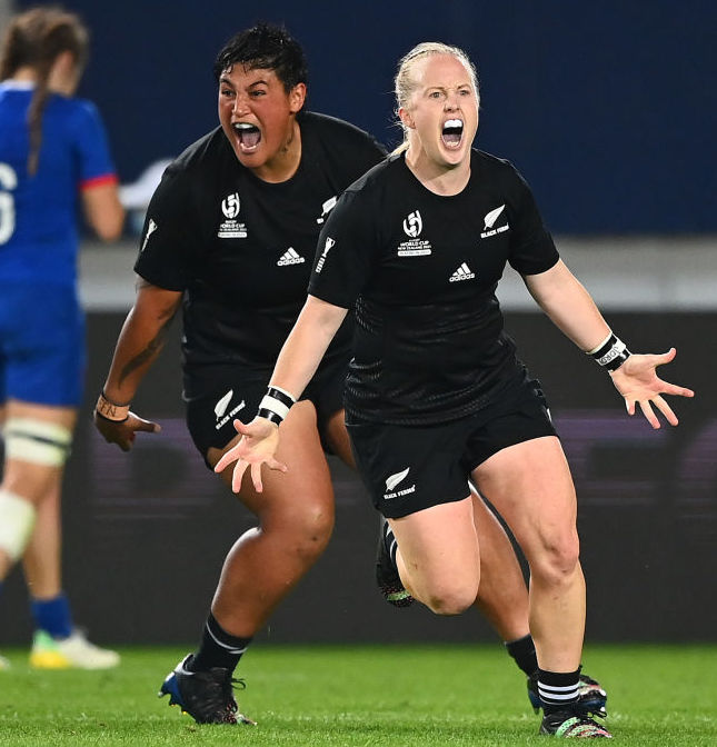 Rugby World Cup: Black Ferns hold off France in semifinal thriller