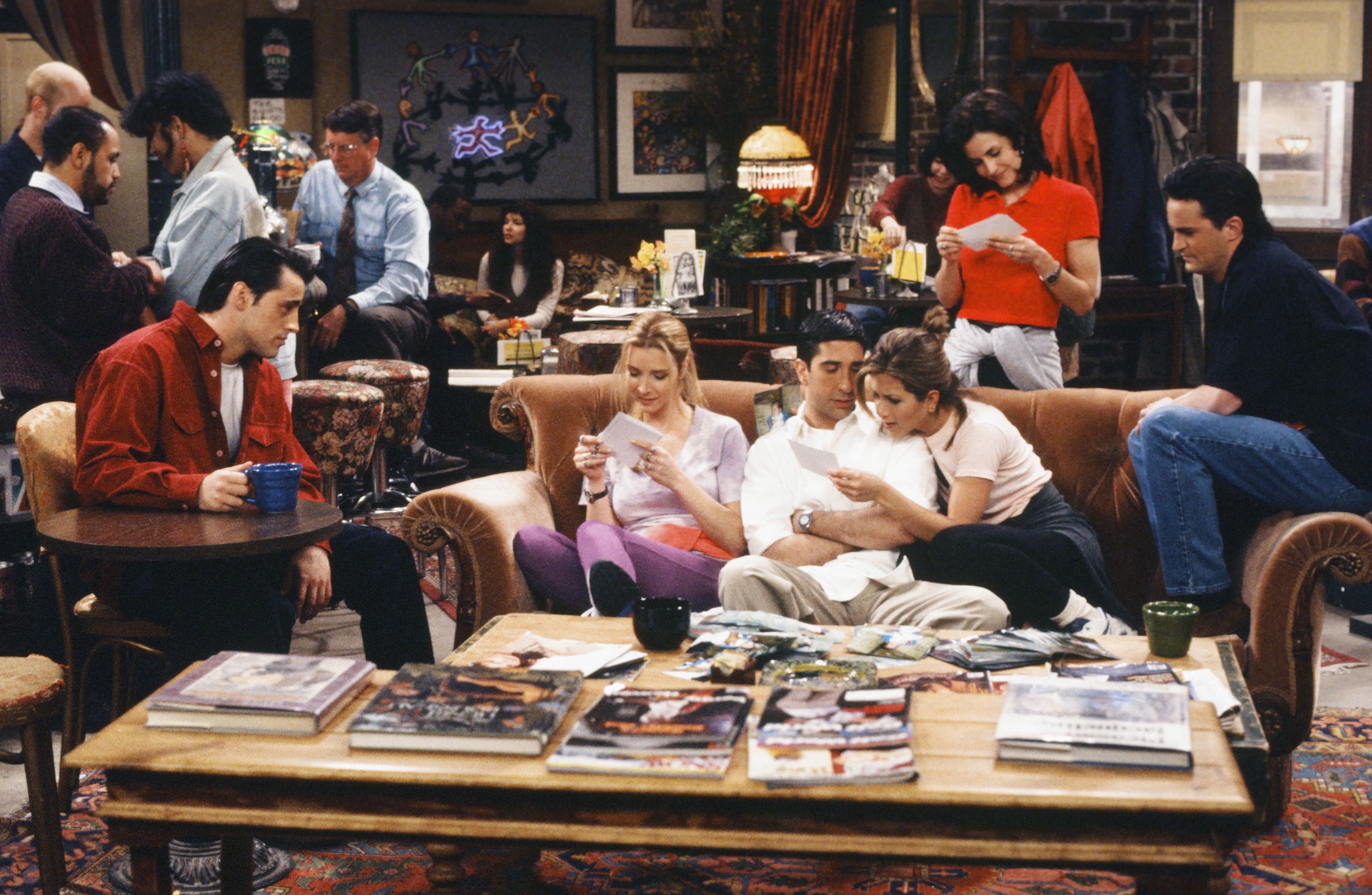Matthew Perry's Friends co-stars have paid tribute to the actor.