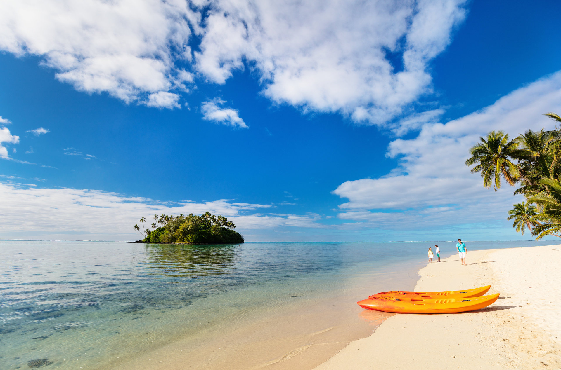 A flop and drop holiday to the Cook Islands is the perfect antidote to actor Olivia Tennet's hectic schedule. Photo / 123rf