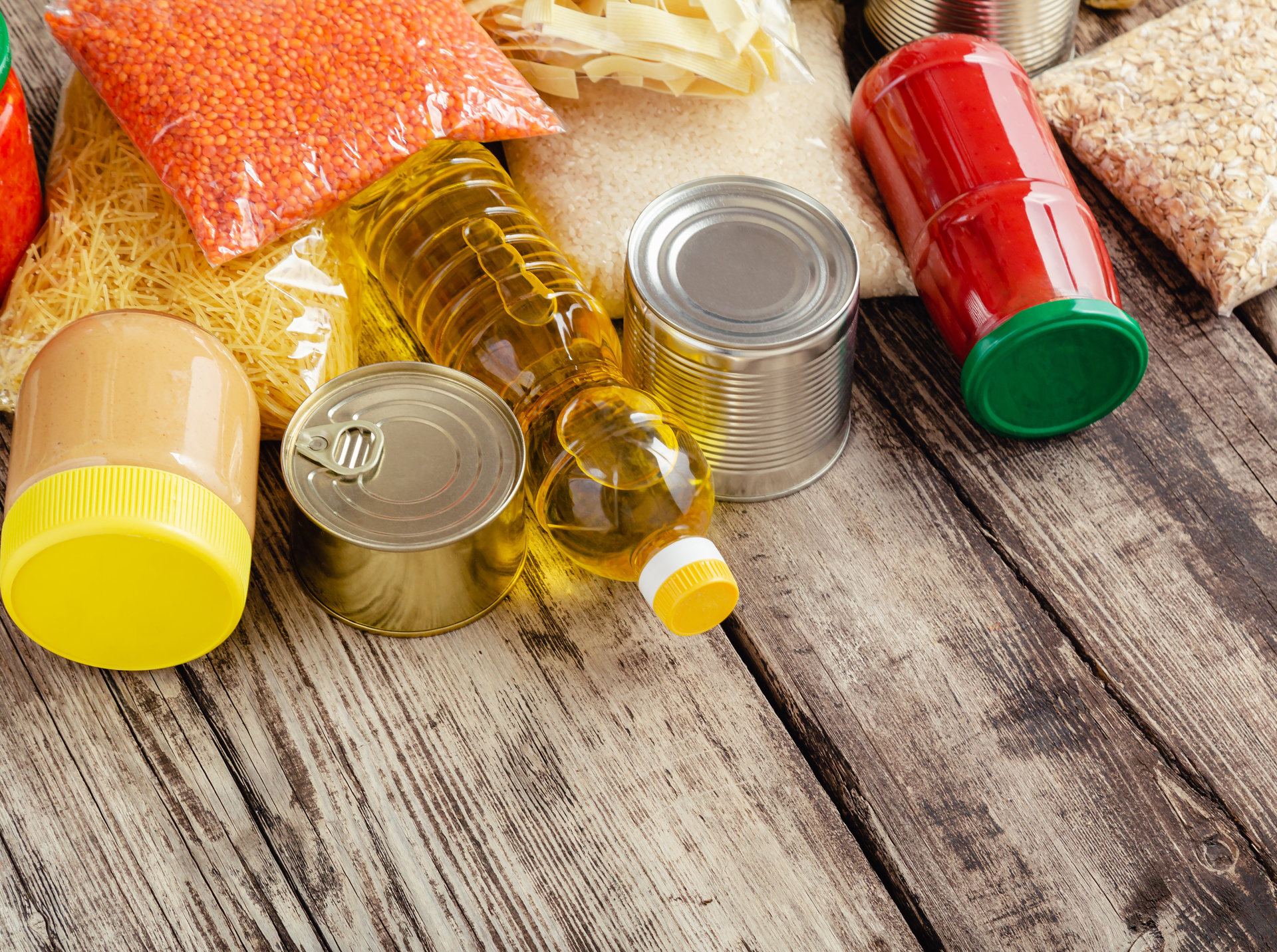 Hundreds of food parcels have gone out to families in need since lockdown was announced. Photo / 123rf