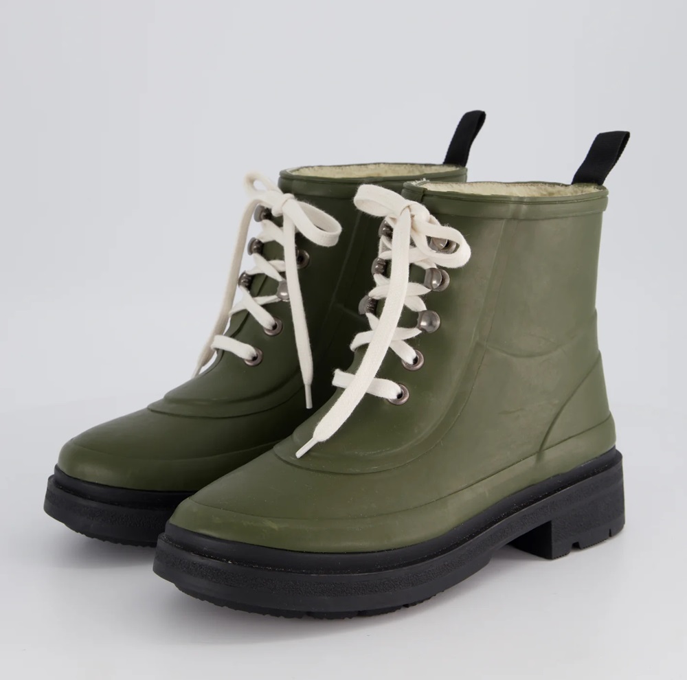 Marlo Riley boots in moss.