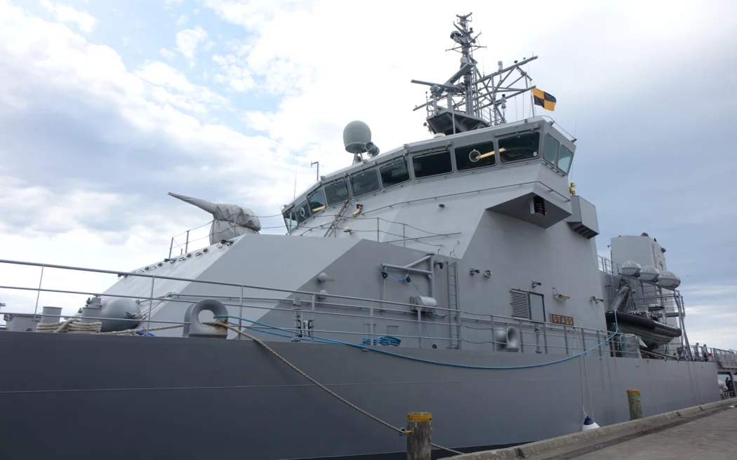 The HMNZS Otago has been parked at Devonport Naval base since 2022. Photo / RNZ, Ian Telfer