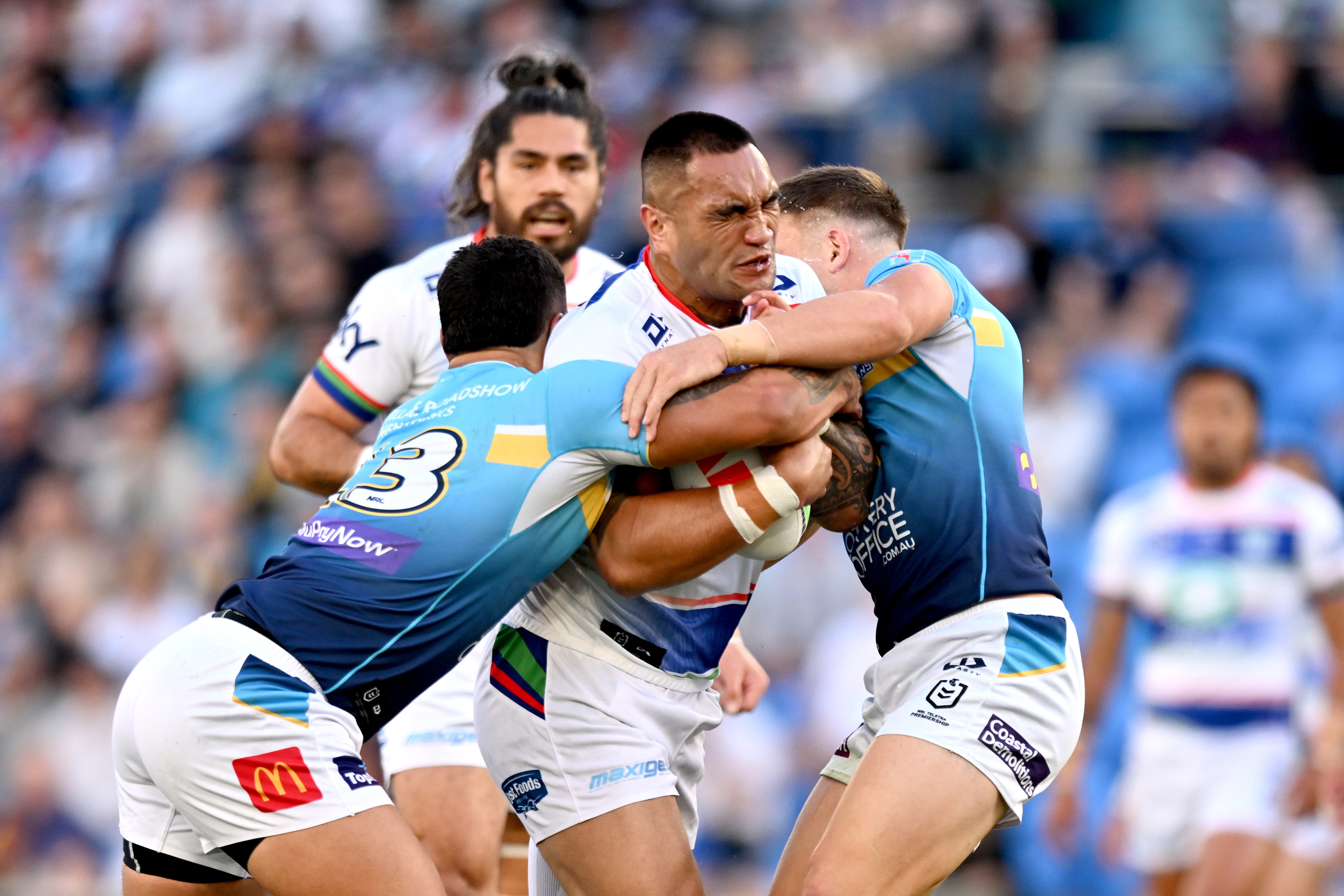 Marata Niukore of the Warriors in action against the Titans. Photo / Photosport