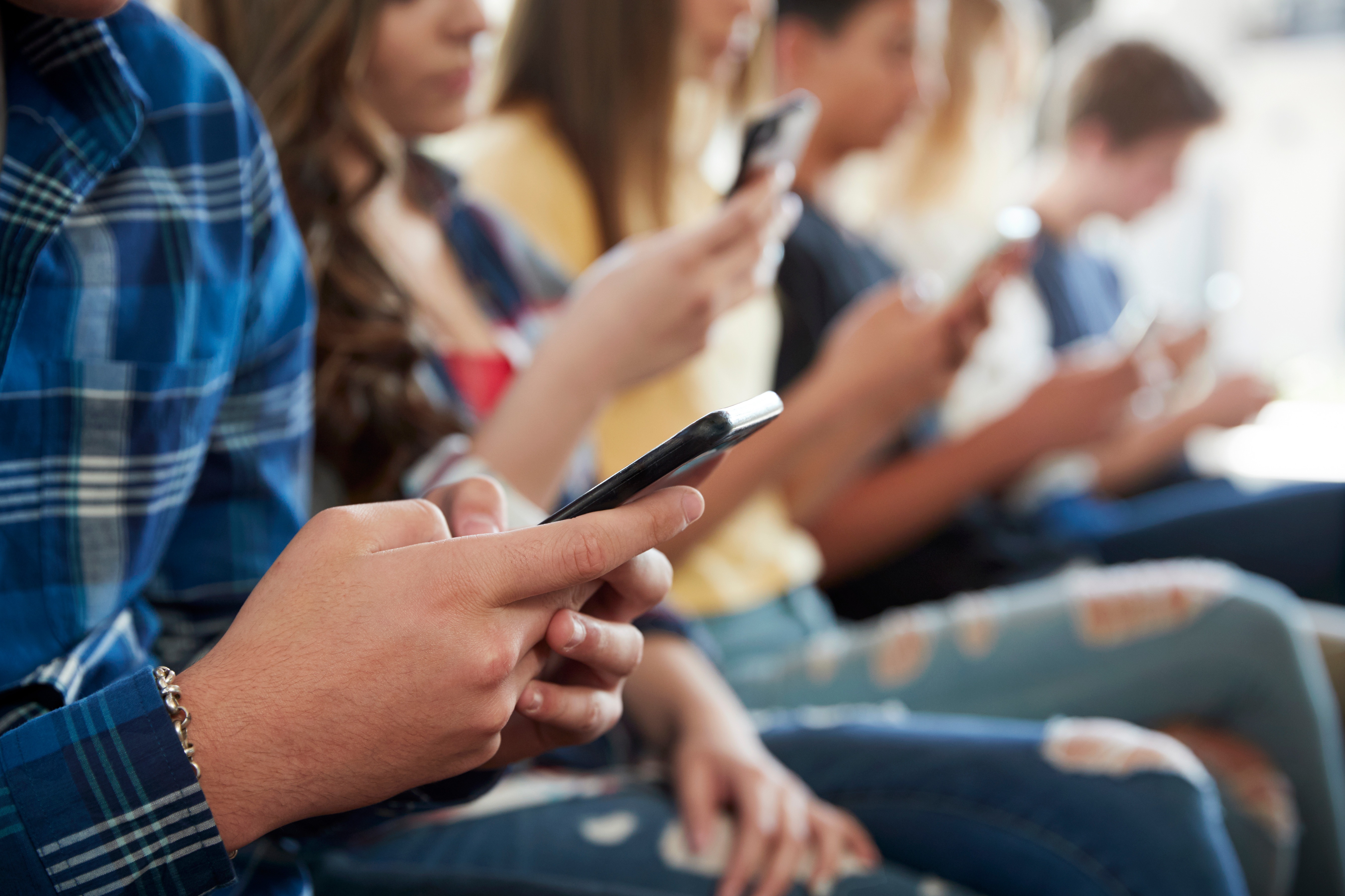 NZ schools must ensure students do not use or access a personal phone while they are attending school, including during lunch time and breaks.