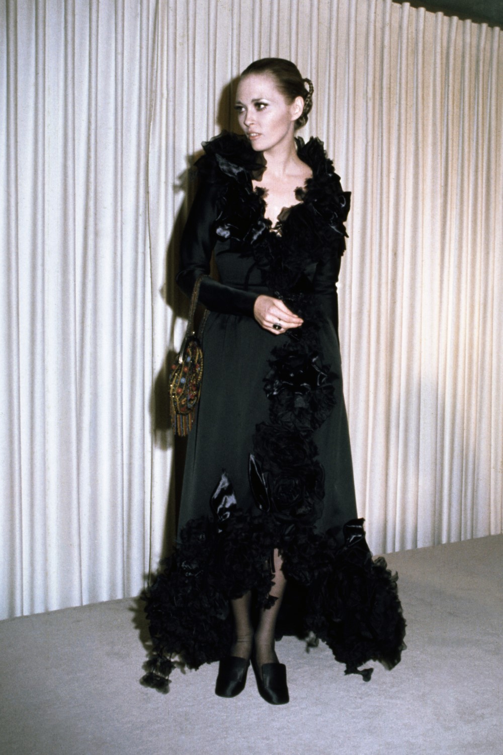 Faye Dunaway arriving at the Academy Awards in 1968. Photo / Getty Images