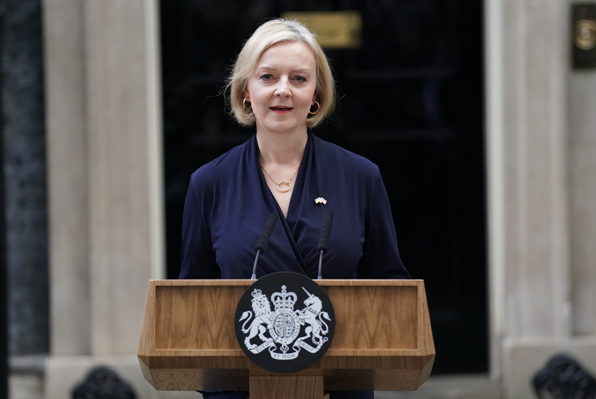 Labour MP Chris Bryant calls for the lettuce to take over from Liz Truss