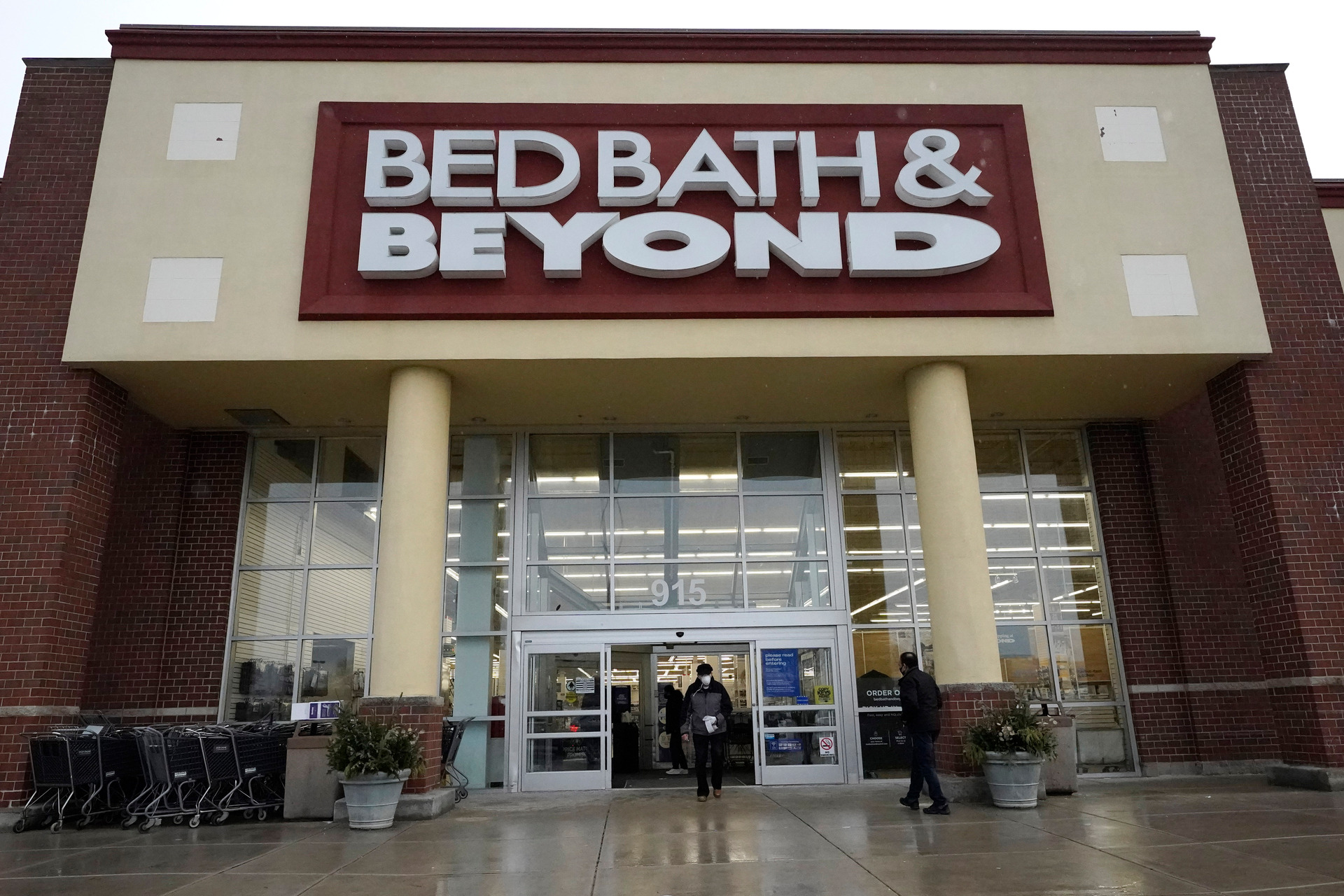 Bed Bath & Beyond files for Chapter 11 bankruptcy - NZ Herald