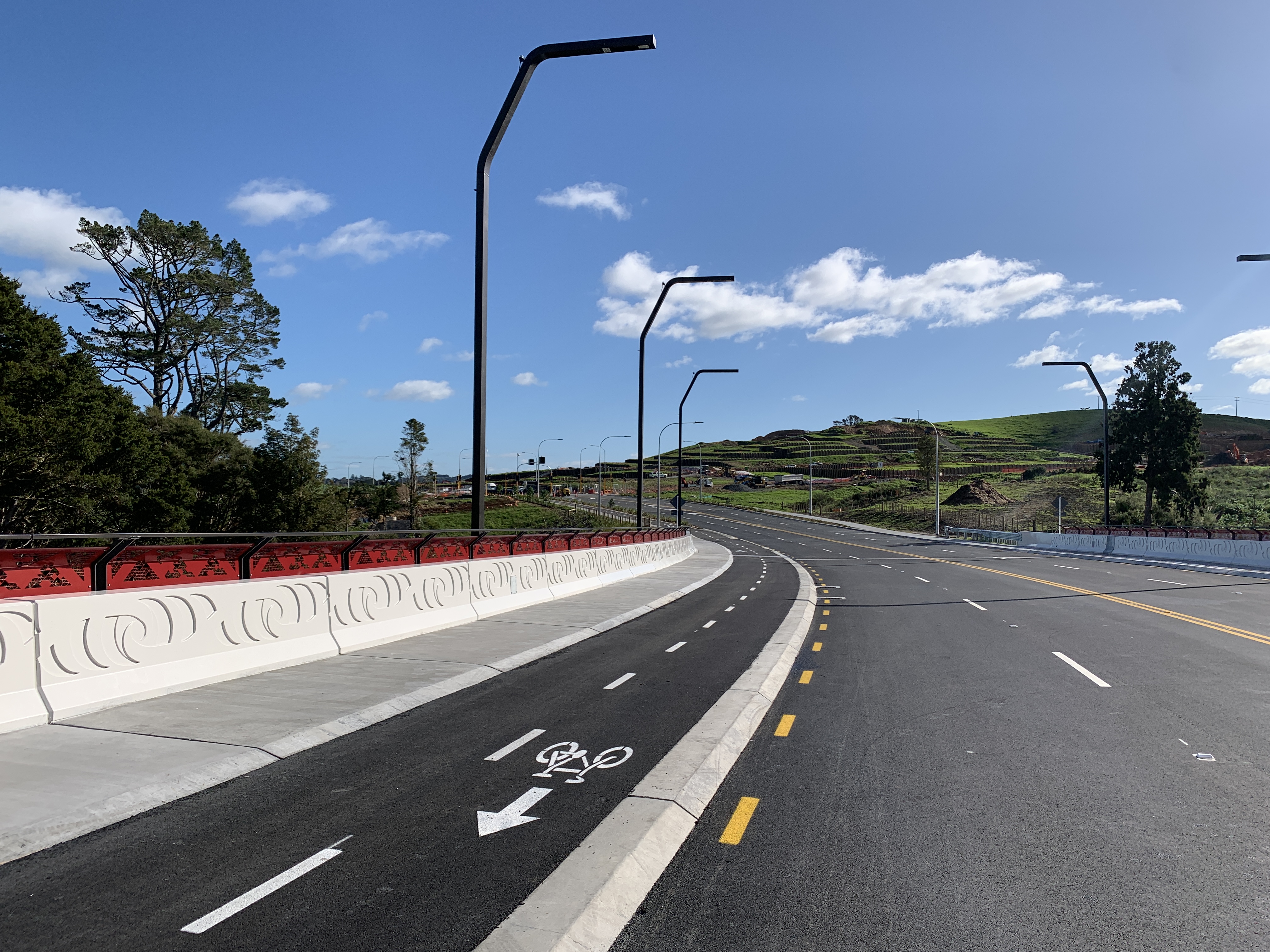 The new 1.35km Matakana Link Rd will open at the same time as the new motorway. Photo / Auckland Transport