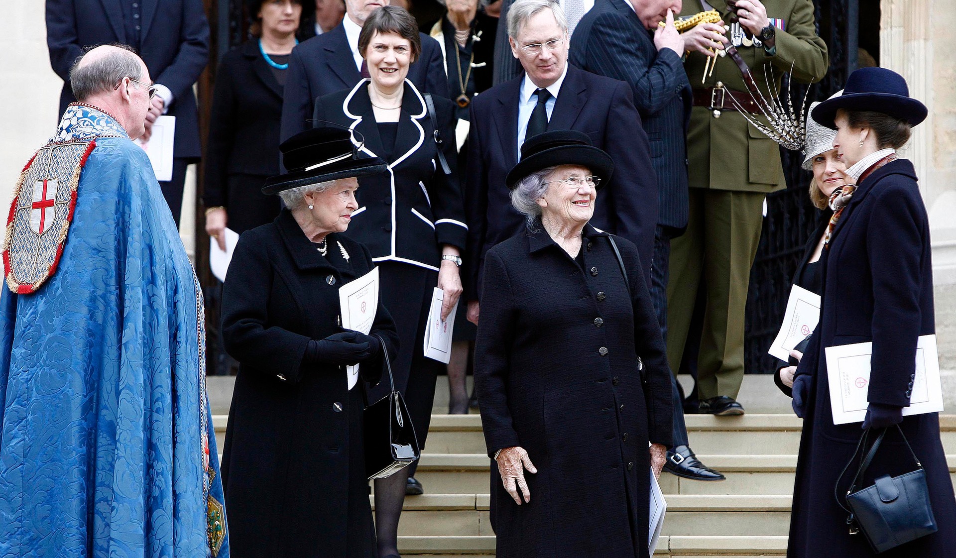 Queen Elizabeth stands with Lady Hillary and other members of the royal family at the thanksgiving service for the life of Sir Edmund Hillary. Photo / Kent Gavin, File