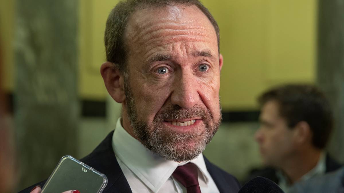 Health Minister Andrew Little says he wasn't briefed on a 2020 stock-take of District Health Board IT system that found significant cybersecurity vulnerabilities. Photo / Mark Mitchell