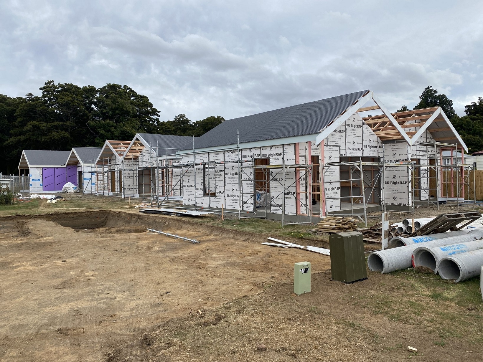 Six social housing units funded by the previous government’s Covid-19 response infrastructure fund were built in 2022 in Moore St, Ohakune, to help address Ruapehu district's lack of social housing.