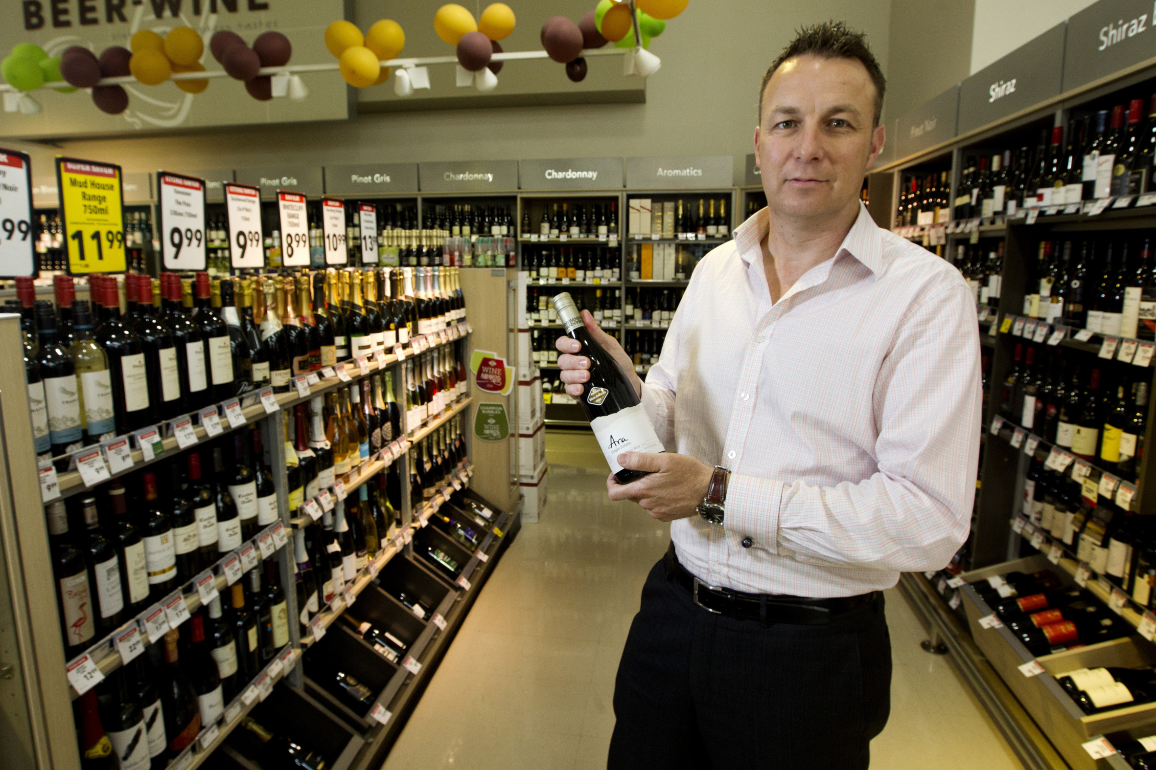 Brendon Lawry, CEO of Liquorland, says Kiwis are switching from champagne to more affordable methode and prosecco. Photo / Jason Oxenham.