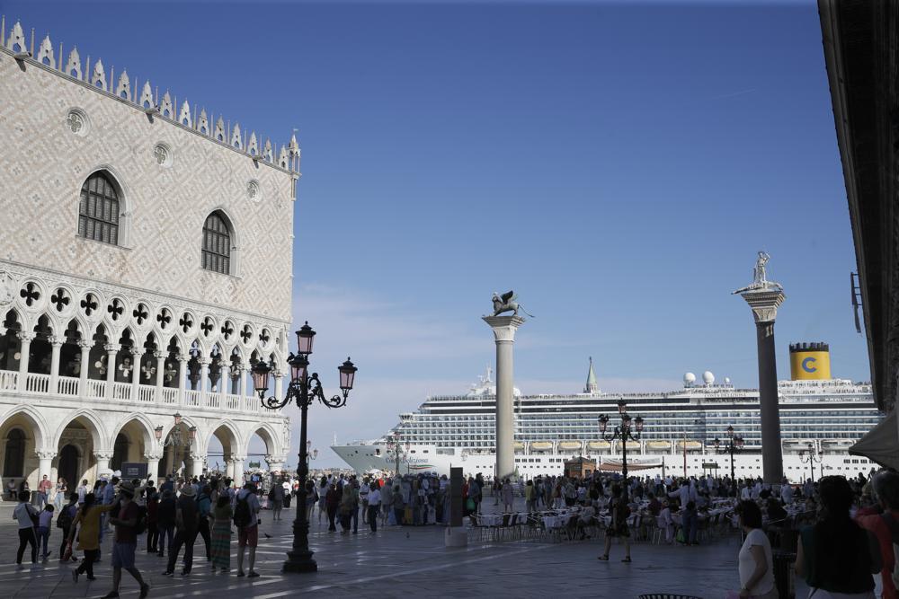 Declaring Venice's waterways a