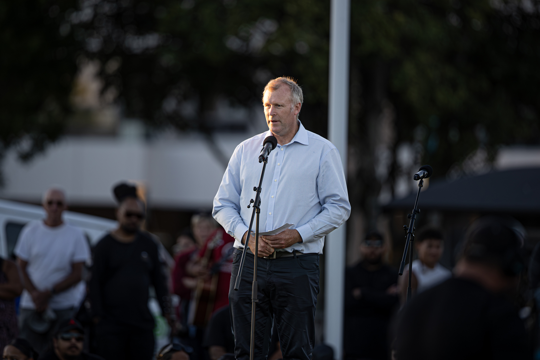 Tauranga Mayor Mahé Drysdale speaks at a vigil a week after the landslide. Photo / Hayden Woodward