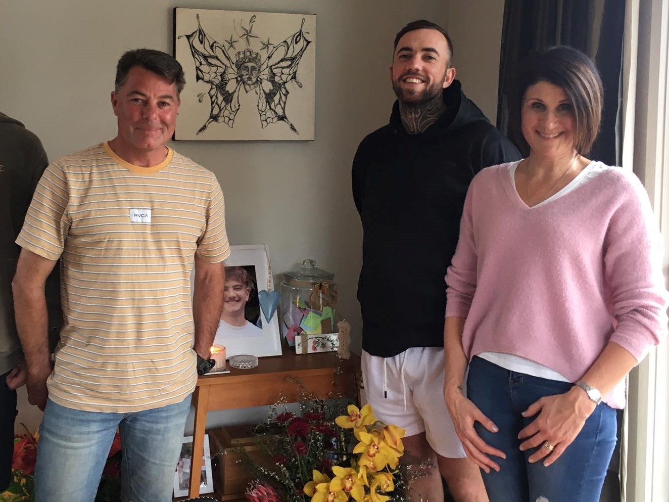 Spencer and Nikki Heath meeting Jack Church, who is believed to have been given their son's heart.