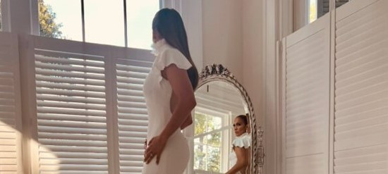 JLo has given fans their first look at her three Ralph Lauren gowns. Photo / On The JLo