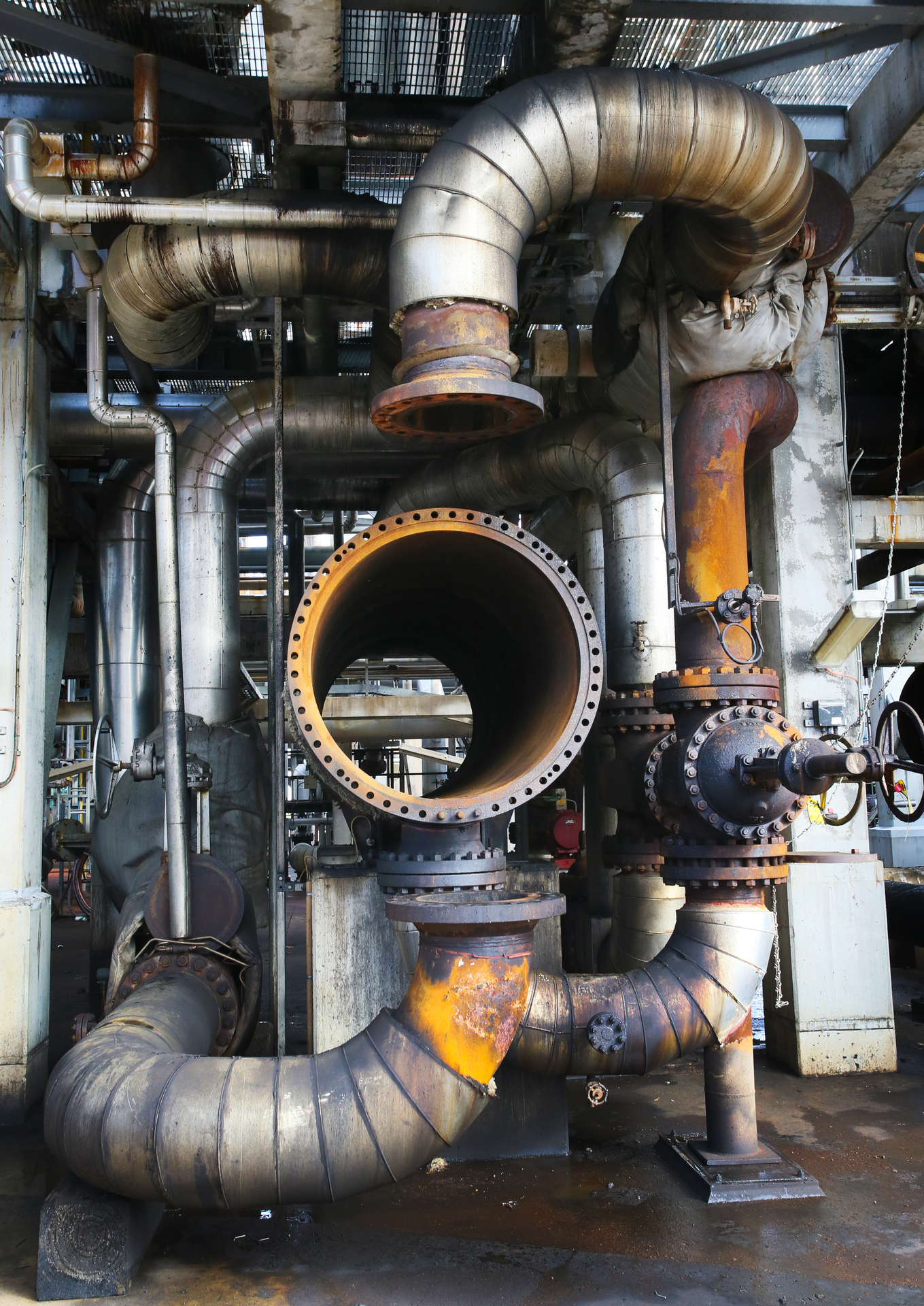 Part of the refinery stripped of major internals during the decommissioning exercise.
Photo / Tania Whyte