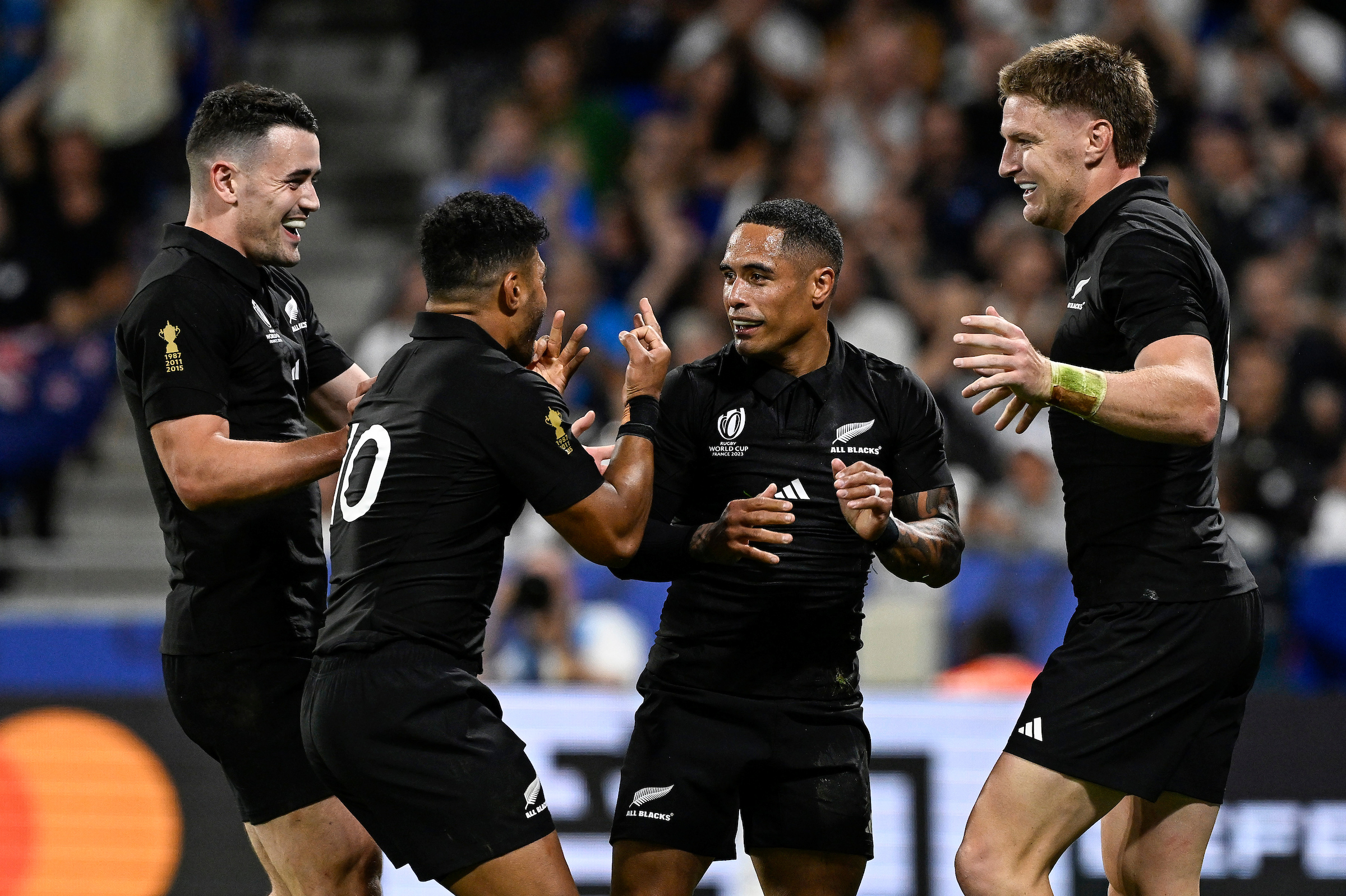 Aaron Smith celebrates one of his three tries. Photo / Photosport